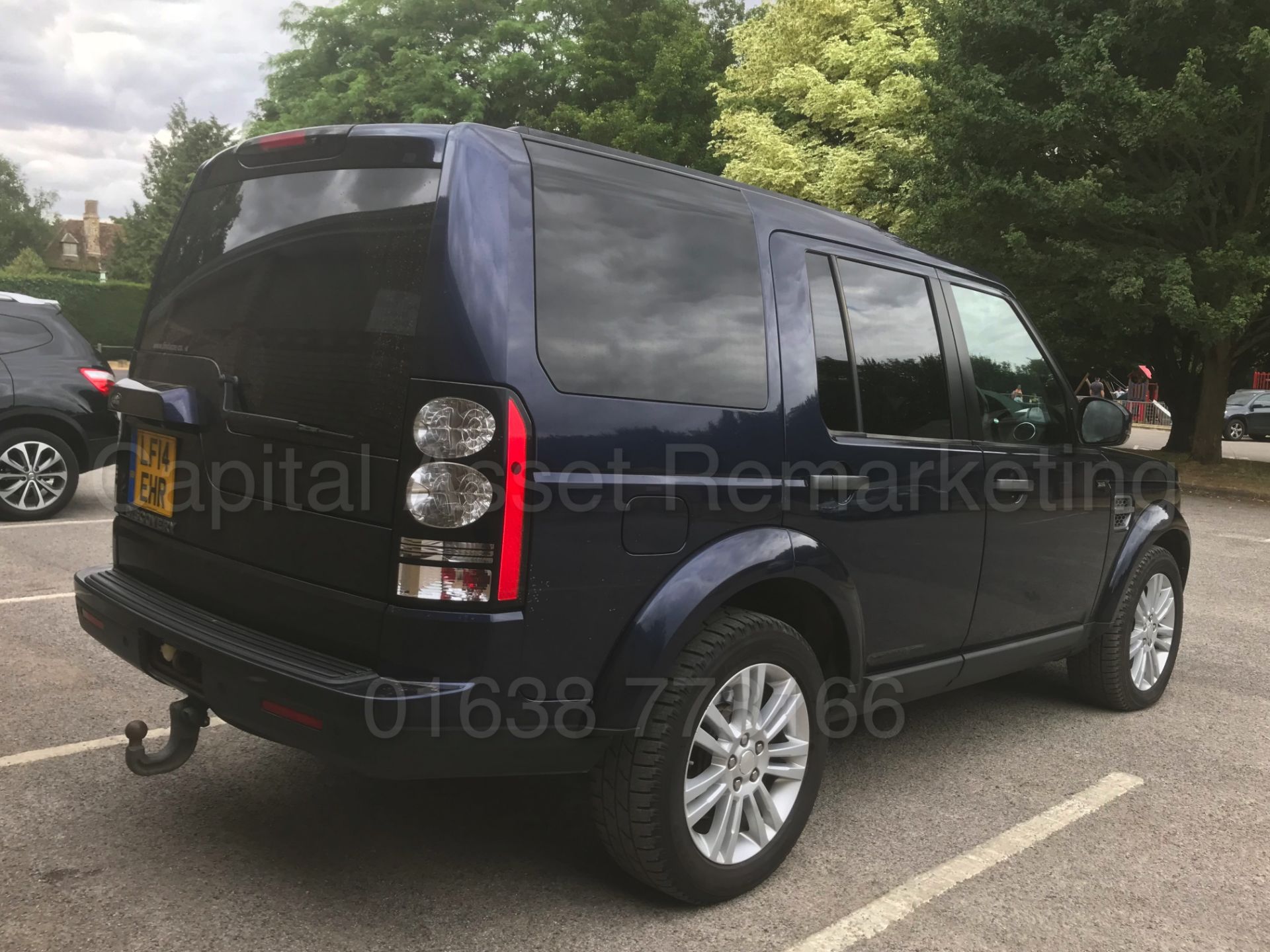 (On Sale) LAND ROVER DISCOVERY *XS EDITION* (2014) '3.0 SDV6 - 225 BHP- 8 SPEED AUTO' *MASSIVE SPEC* - Image 11 of 48