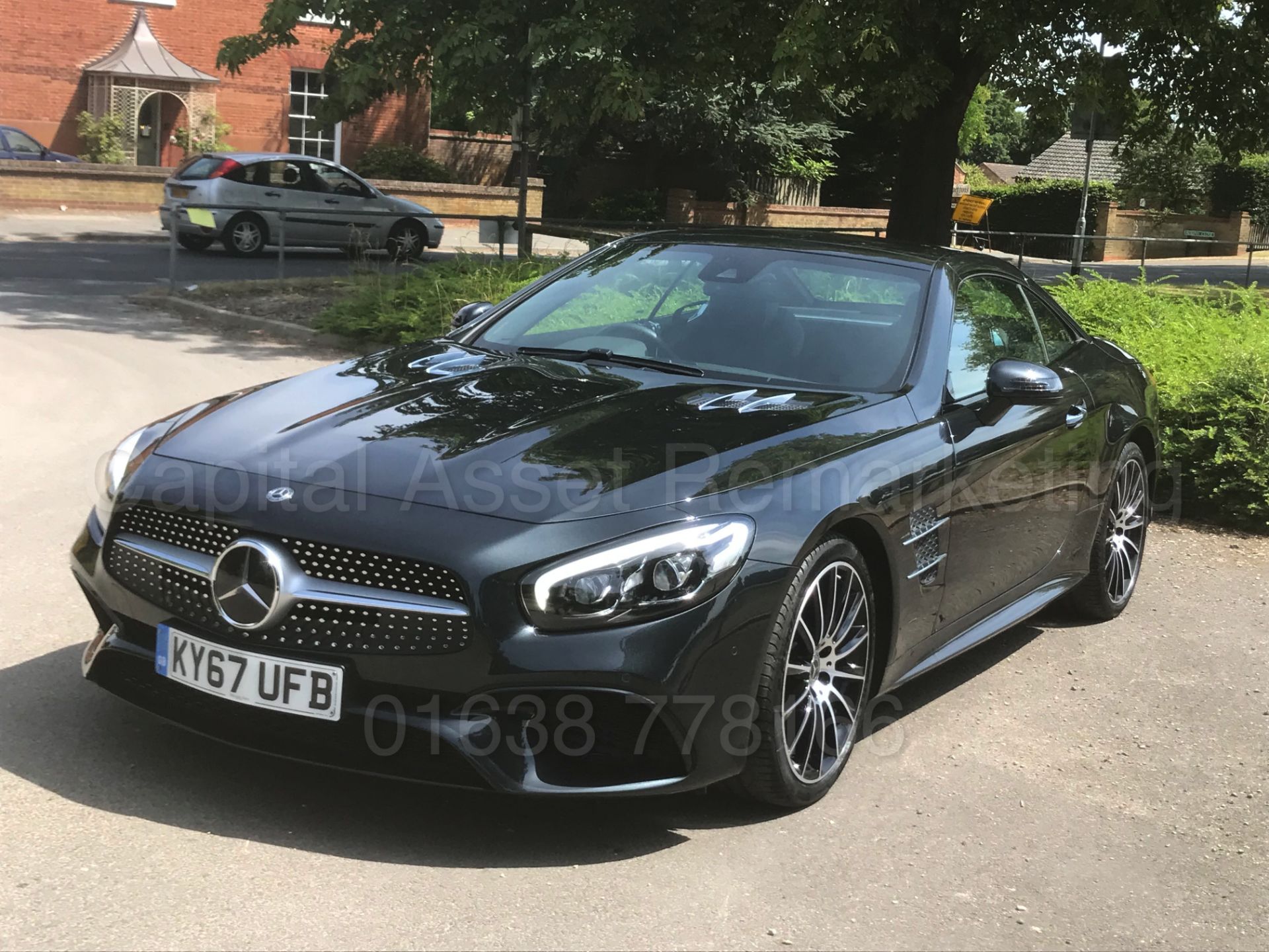 MERCEDES-BENZ SL 400 'AMG EDITION' (2018 MODEL) '3.0 V6 - 367 BHP - 9 SPEED AUTO' **MASSIVE SPEC** - Image 9 of 75