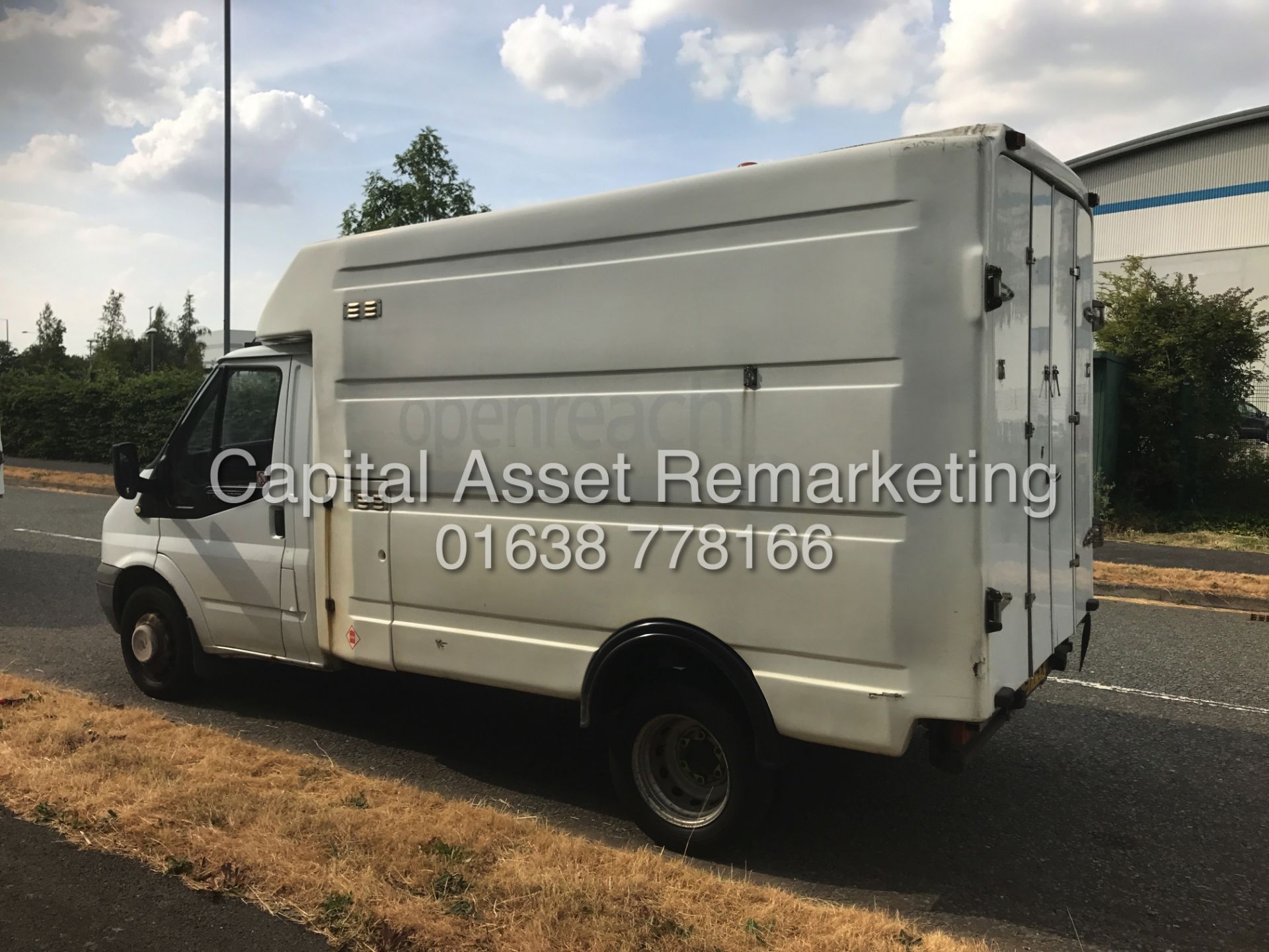 FORD TRANSIT 2.4TD T350 "TWIN WHEEL" LUTON/BOX VAN (2008 YEAR) EX BT VEHICLE - 1 OWNER FSH - LOOK! - Image 4 of 10