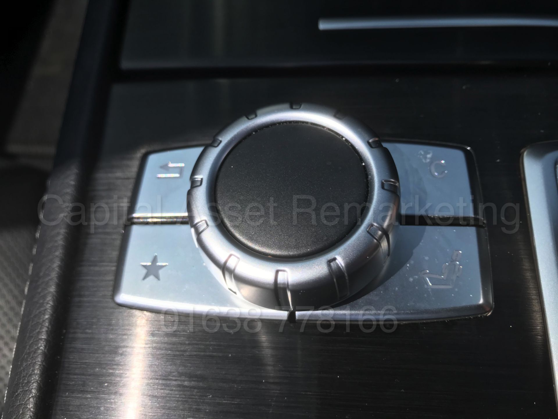 MERCEDES-BENZ SL 400 'AMG EDITION' (2018 MODEL) '3.0 V6 - 367 BHP - 9 SPEED AUTO' **MASSIVE SPEC** - Image 64 of 75