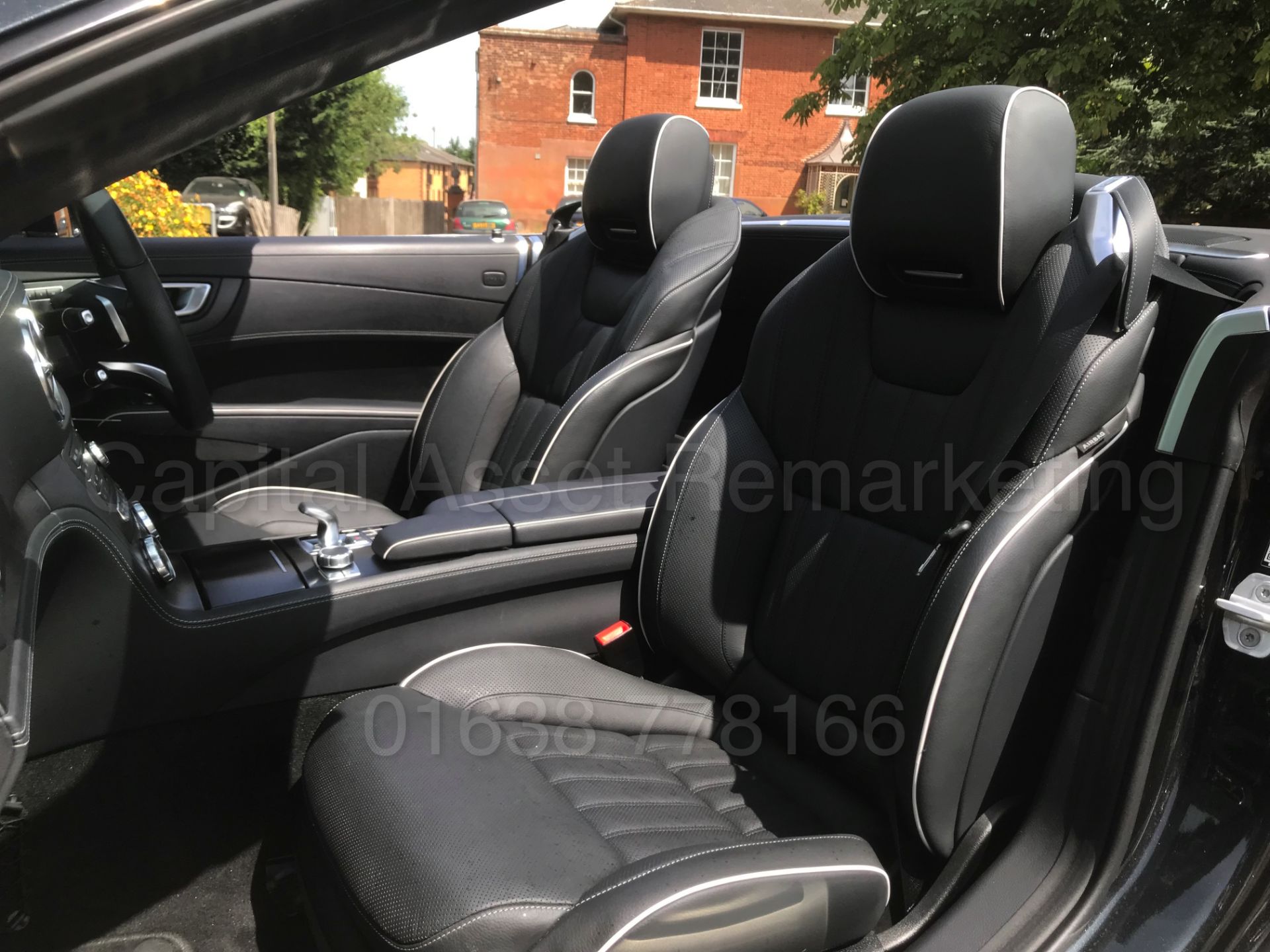 MERCEDES-BENZ SL 400 'AMG EDITION' (2018 MODEL) '3.0 V6 - 367 BHP - 9 SPEED AUTO' **MASSIVE SPEC** - Image 46 of 75