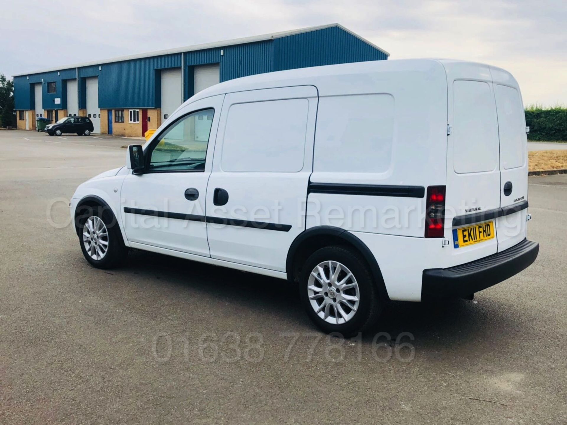 (On Sale) VAUXHALL COMBO 2000 *SE EDITION* PANEL VAN (2011) 'CDTI - 75 BHP - 5 SPEED' - Image 13 of 25