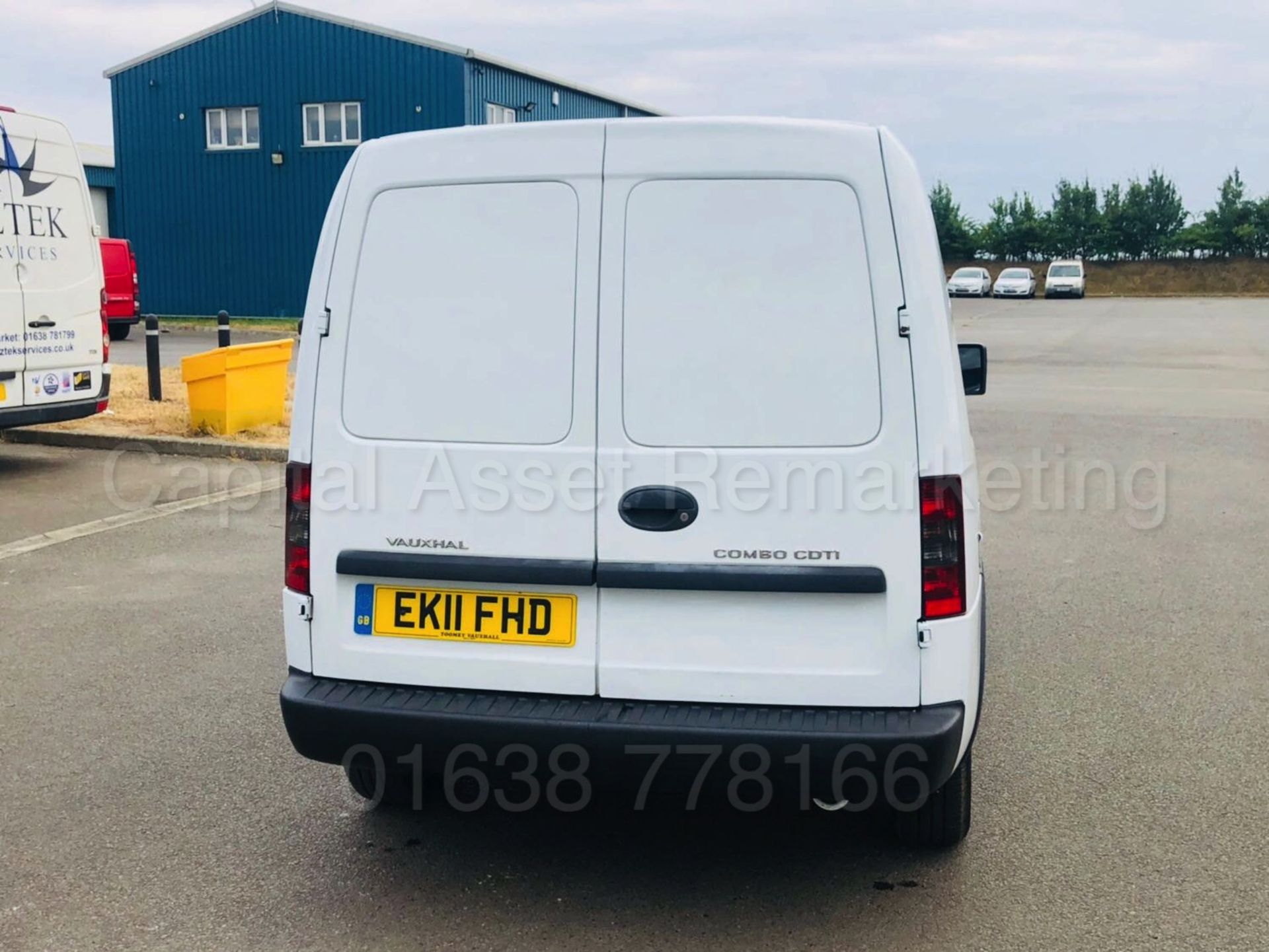 (On Sale) VAUXHALL COMBO 2000 *SE EDITION* PANEL VAN (2011) 'CDTI - 75 BHP - 5 SPEED' - Image 15 of 25