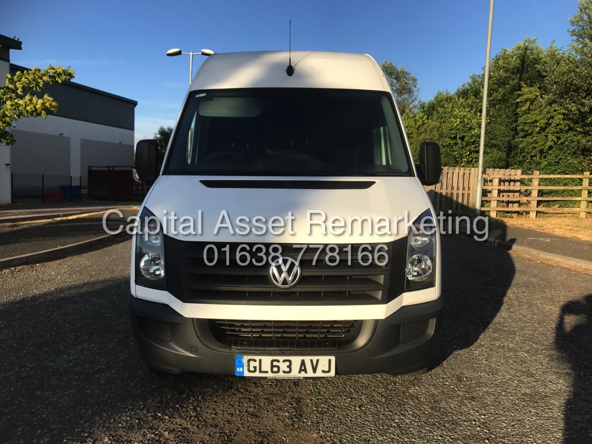 VOLKSWAGEN CRAFTER CR35 LWB 2.0TDI (2014 REG) 1 OWNER FSH - LONG WHEEL BASE - 4.2MTR - LOOK!! - Image 5 of 17