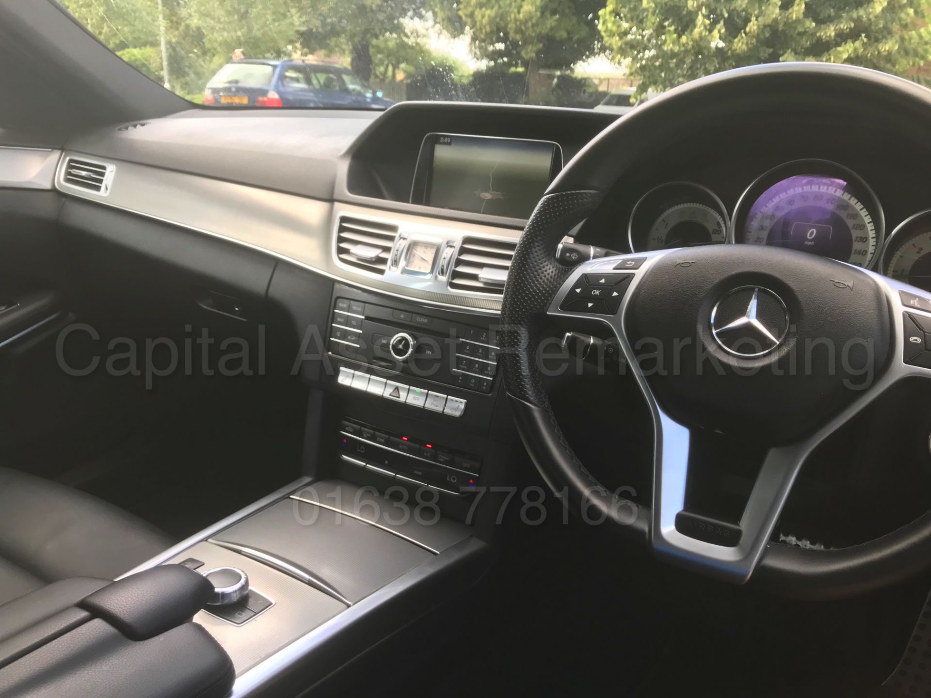 MERCEDES-BENZ E220D *AMG - NIGHT EDITION* SALOON (2016) '7G AUTO - LEATHER - SAT NAV' *LOW MILES* - Image 32 of 43
