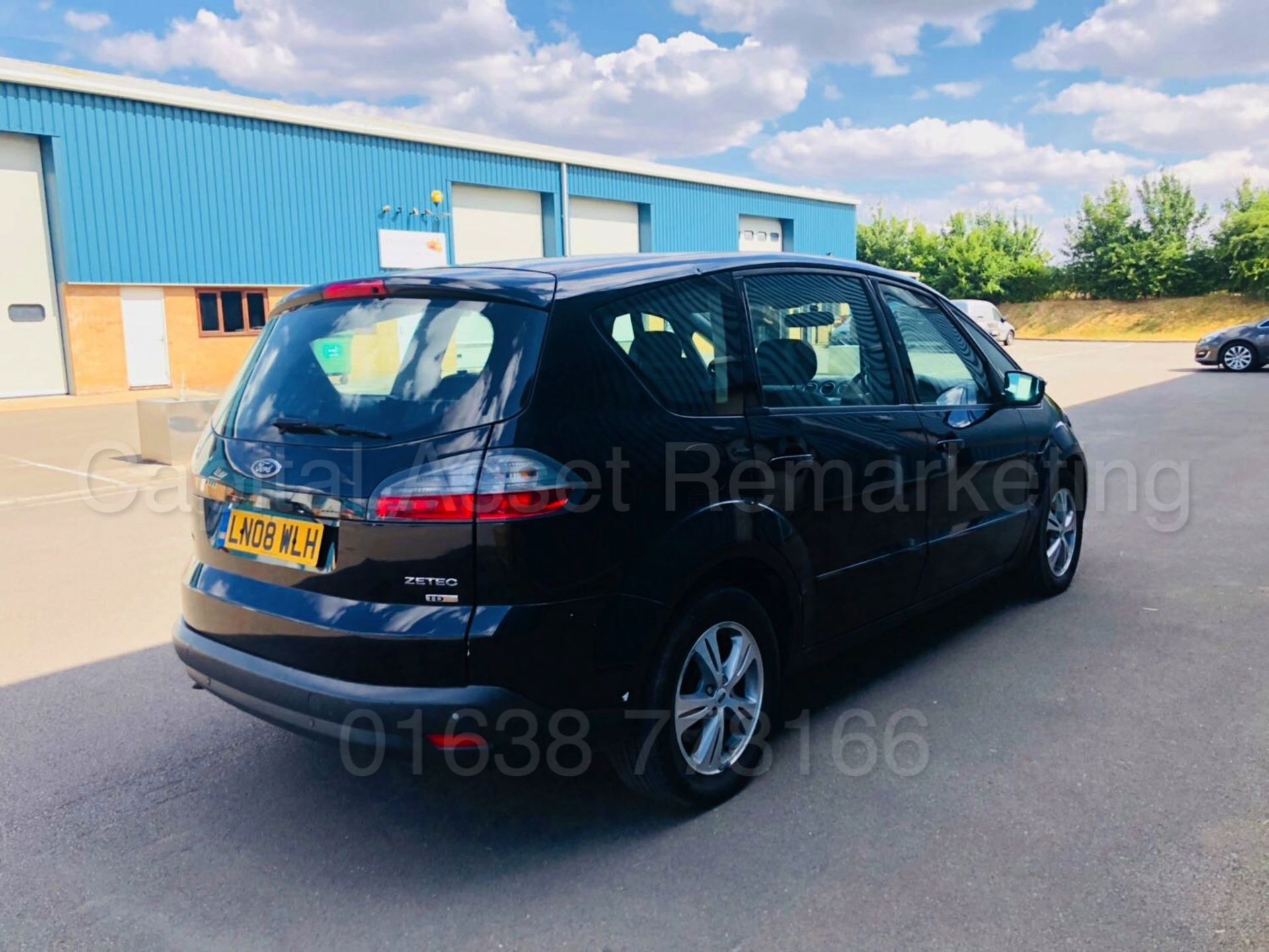 (On Sale) FORD S-MAX *ZETEC EDITION* (2008) '2.0 TDCI - 140 BHP - 6 SPEED' **AIR CON - 7 SEATER** - Image 7 of 23