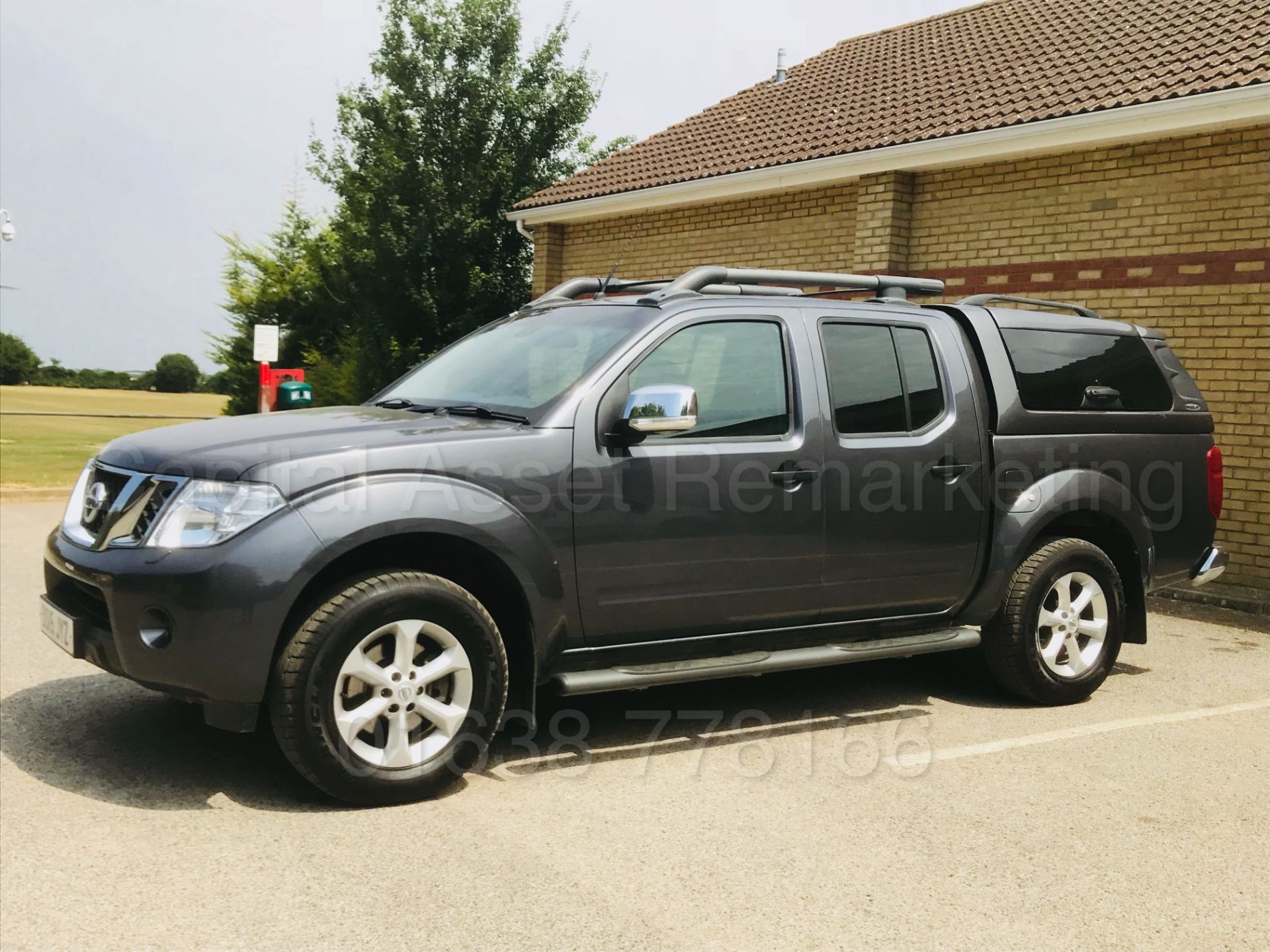 NISSAN NAVARA *TEKNA* D/CAB PICK-UP (2015) '2.5 DCI - 6 SPEED' (1 OWNER - FULL HISTORY)