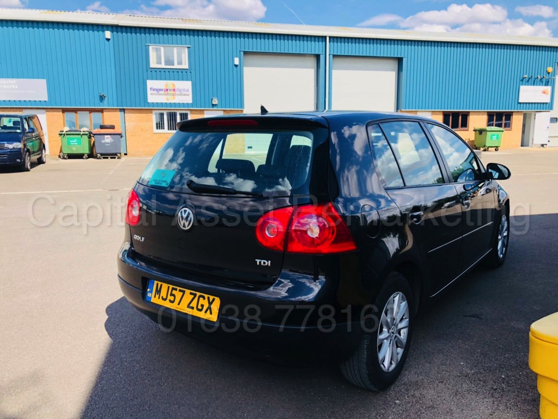 (On Sale) VOLKSWAGEN GOLF *MATCH* 5 DOOR HATCHBACK (2008 MODEL) '1.9 TDI -105 BHP -5 SPEED' (NO VAT) - Image 18 of 21