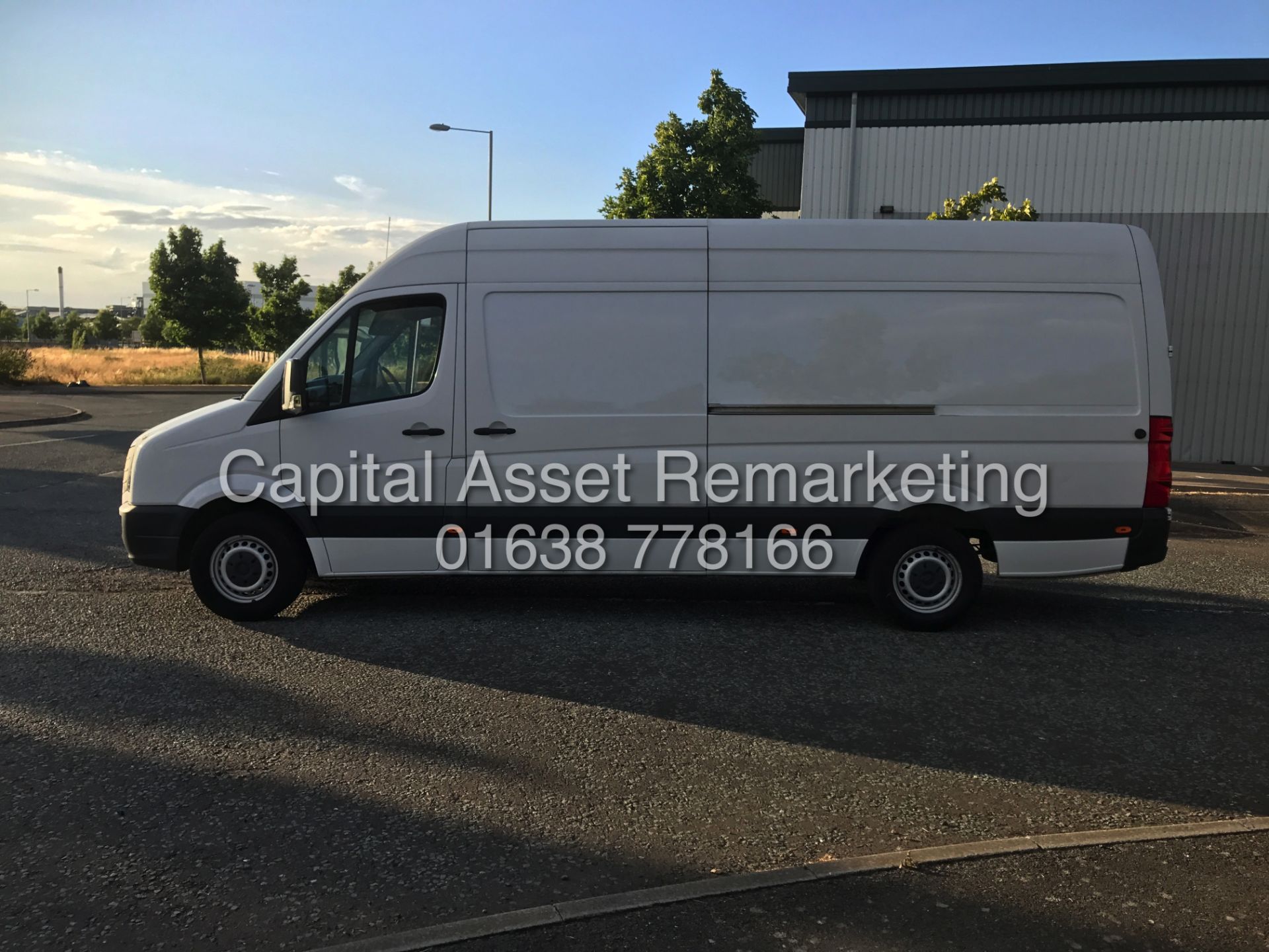 VOLKSWAGEN CRAFTER CR35 LWB 2.0TDI (2014 REG) 1 OWNER FSH - LONG WHEEL BASE - 4.2MTR - LOOK!! - Image 12 of 17