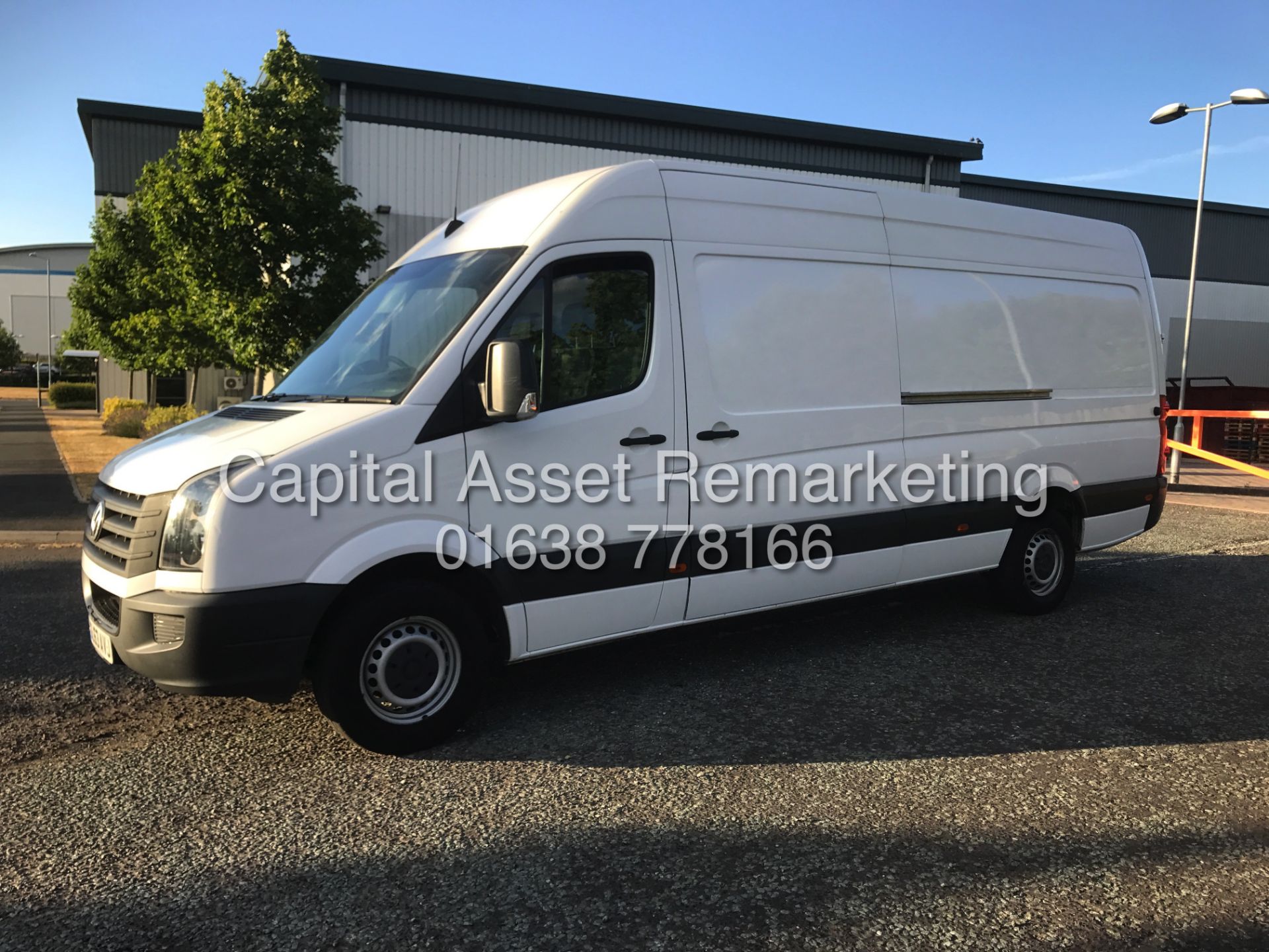 VOLKSWAGEN CRAFTER CR35 LWB 2.0TDI (2014 REG) 1 OWNER FSH - LONG WHEEL BASE - 4.2MTR - LOOK!! - Image 4 of 17