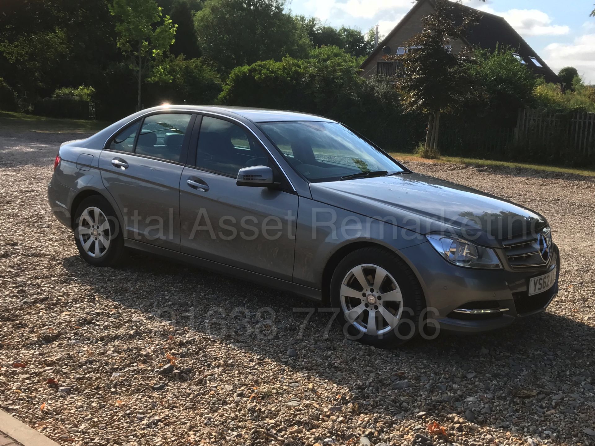 (ON SALE) MERCEDES-BENZ C220 CDI **EXECUTIVE** (2013 MODEL) 170 BHP - AUTO' *SAT NAV* (NO VAT) - Image 13 of 38