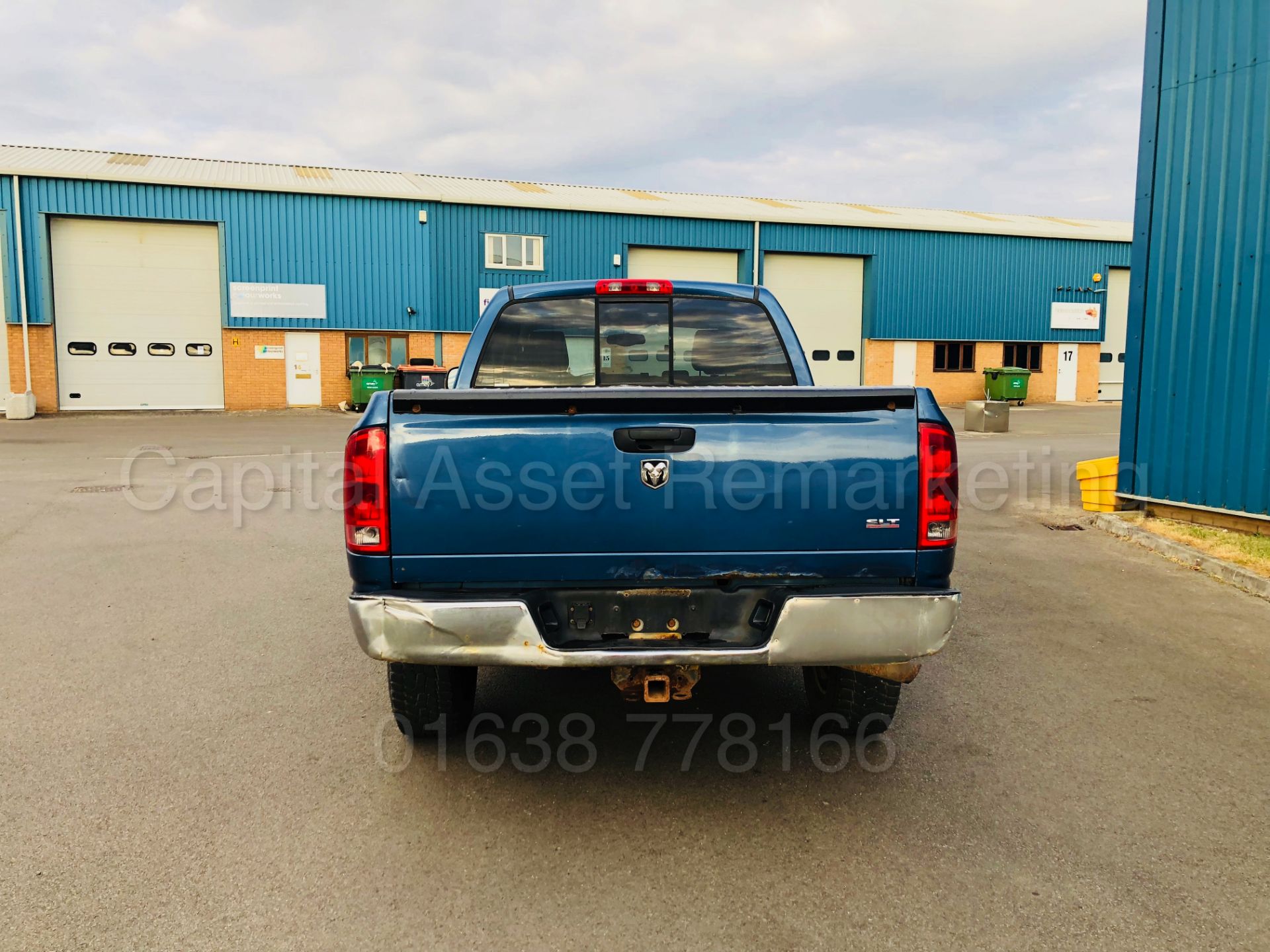 DODGE RAM SLT 5.7 HEMI 2008 MODEL-DOUBLE CAB**4X4**AIR CON**6 SEATS**AUTOMATIC* - Image 11 of 35