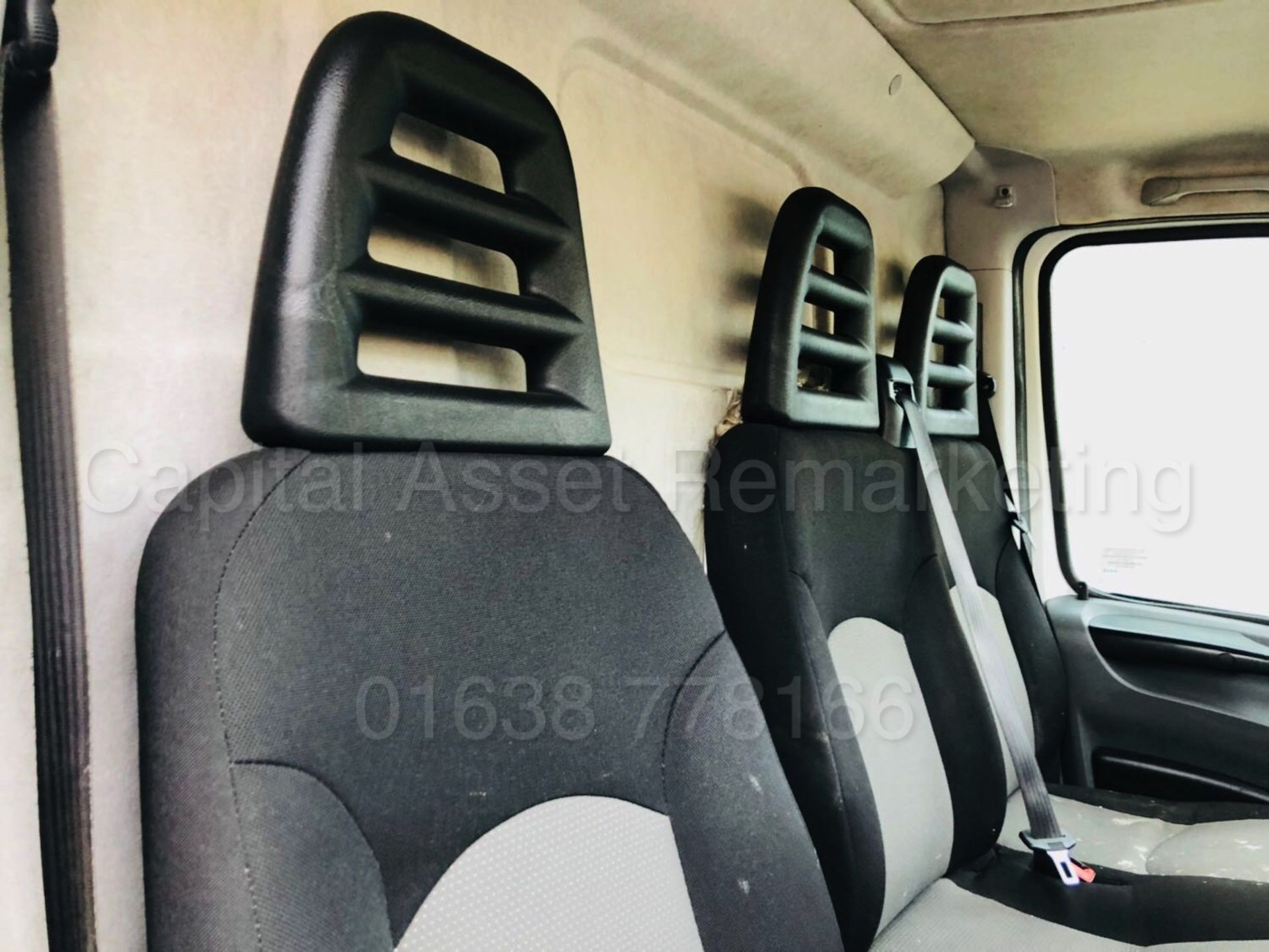 (On Sale) IVECO DAILY 35S11 'LCV - PANEL VAN' (2011 MODEL) '2.3 DIESEL - 127 BHP - 5 SPEED' - Image 21 of 24