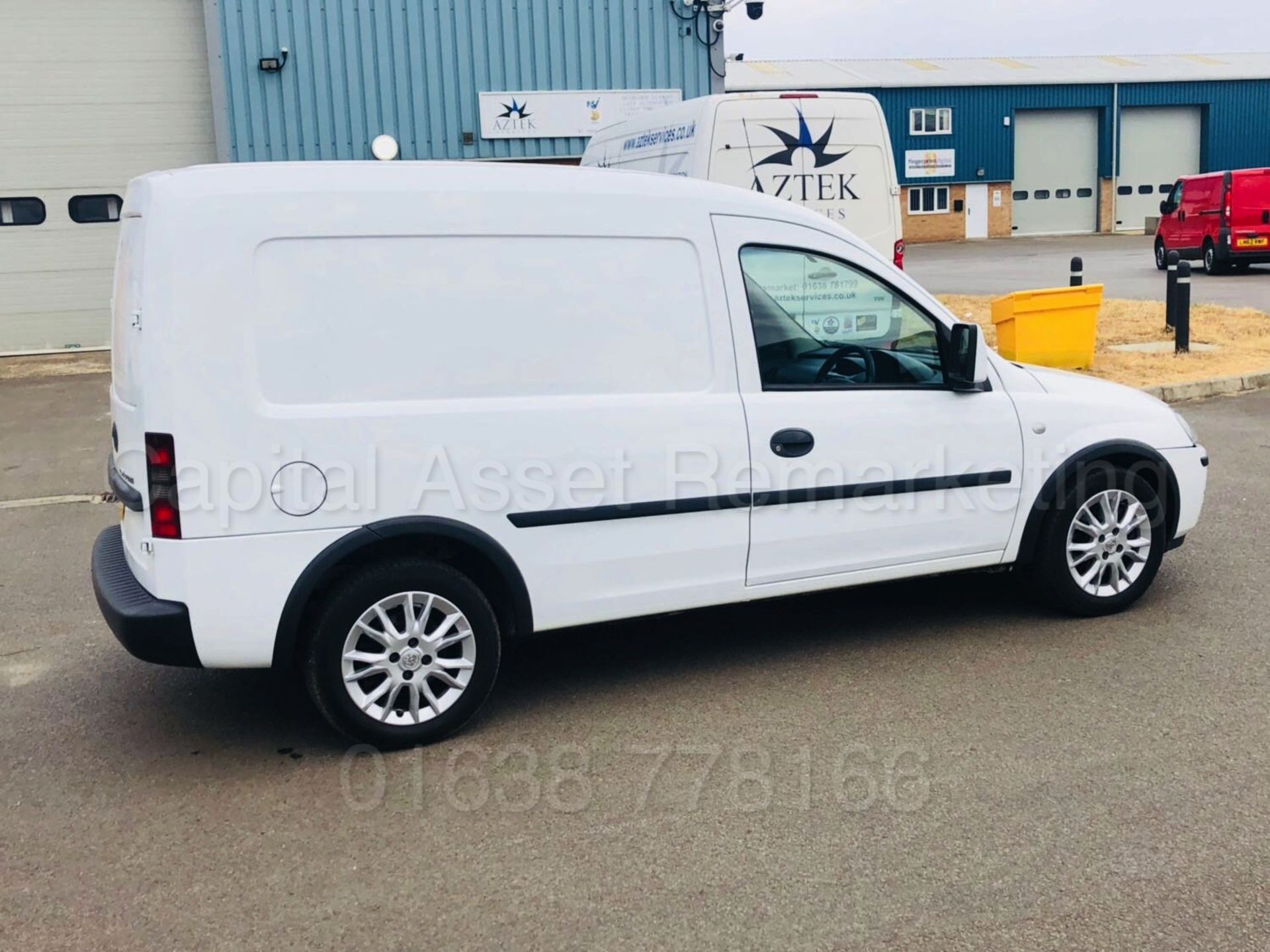 (On Sale) VAUXHALL COMBO 2000 *SE EDITION* PANEL VAN (2011) 'CDTI - 75 BHP - 5 SPEED' - Image 10 of 25