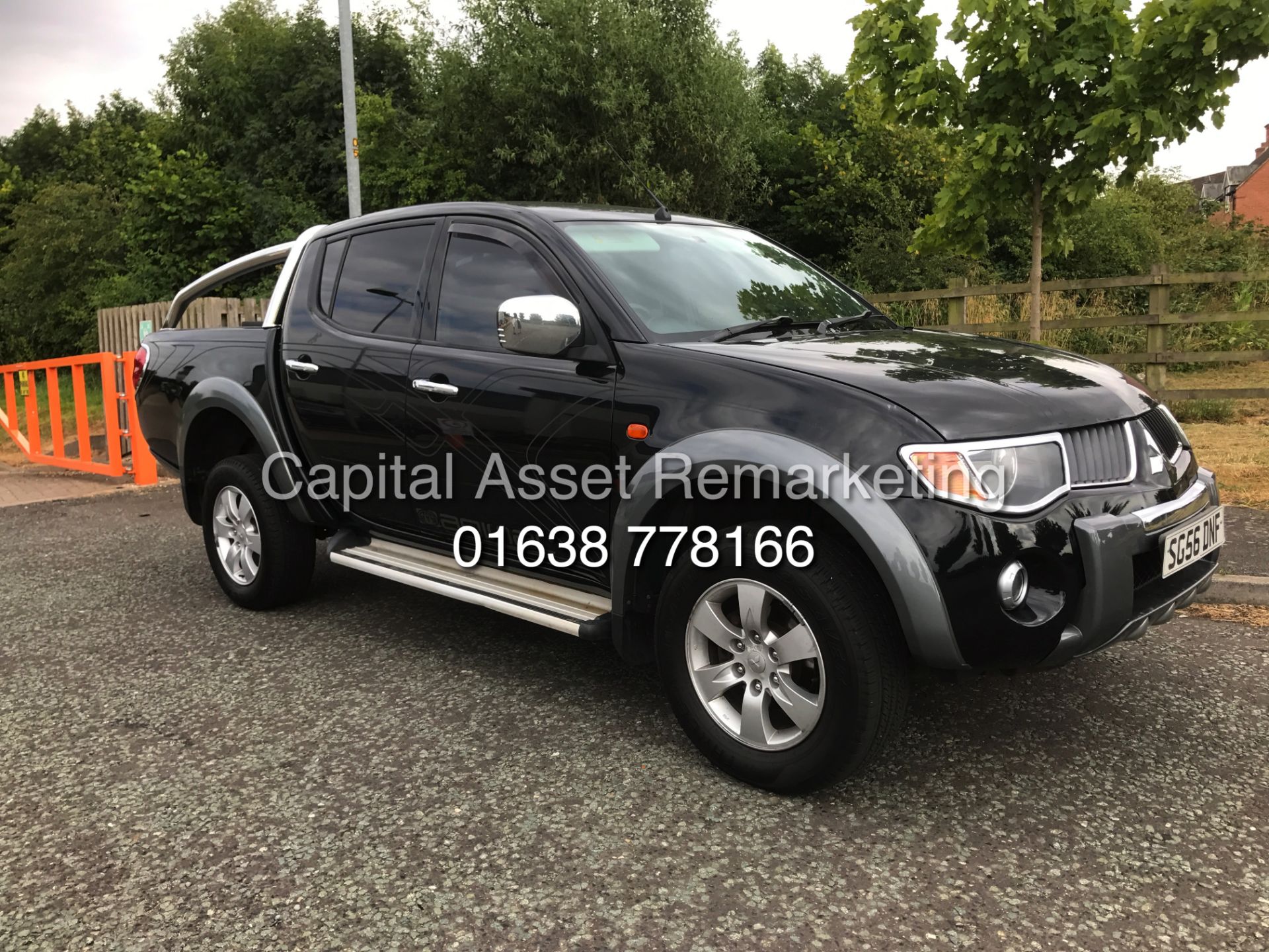 On Sale MITSUBISHI L200 "ANIMAL" 2.5DID "AUTO" DOUBLE CAB PICK UP -BLACK EDITION LOW MILES LEATHER - Image 12 of 22