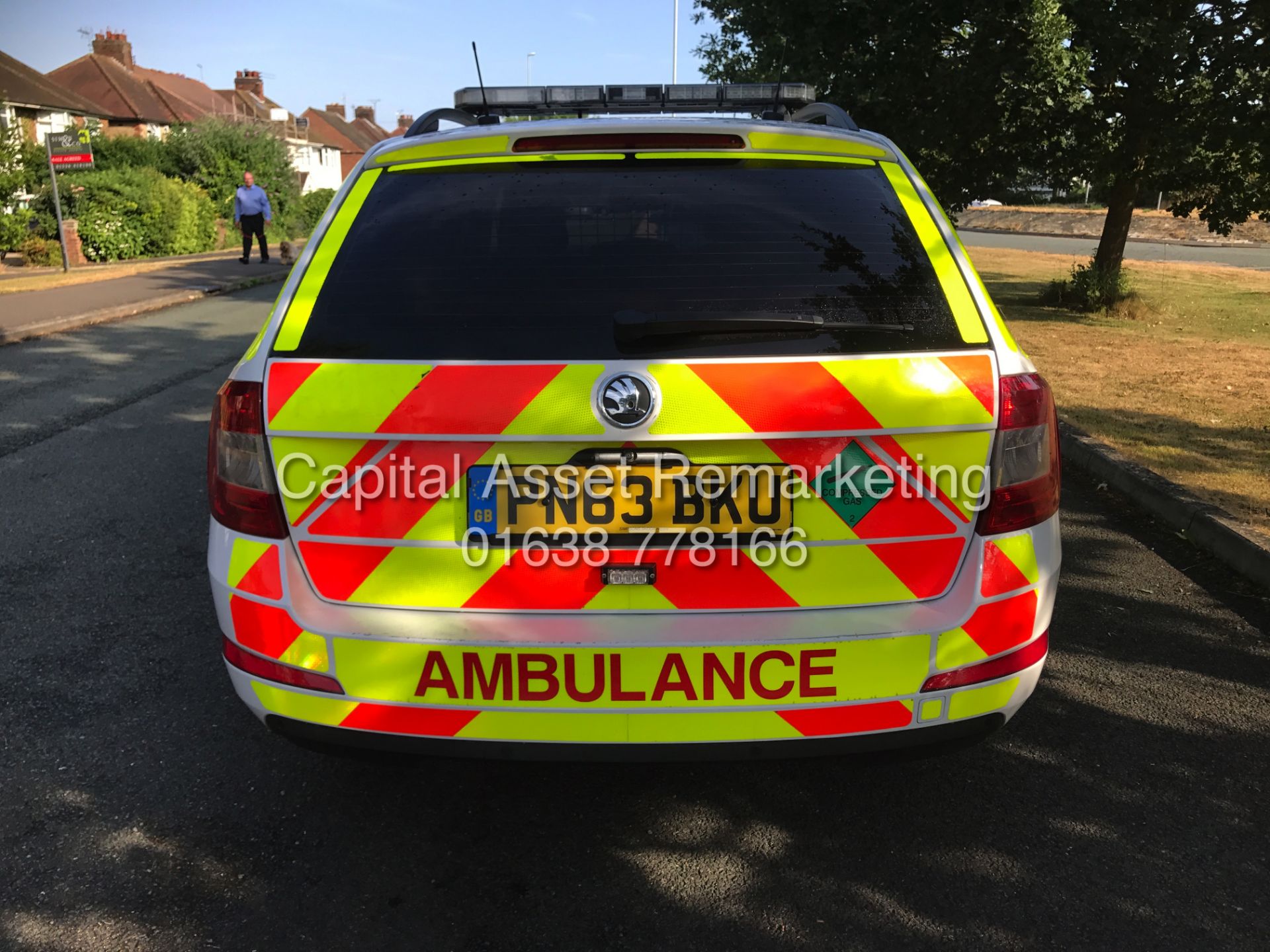 SKODA OCTAVIA 2.0TDI "SE" ESTATE AMBULANCE - 63 REG - NEW SHAPE - FULLY EQUIPPED - 1 OWNER - 67K - Image 2 of 25