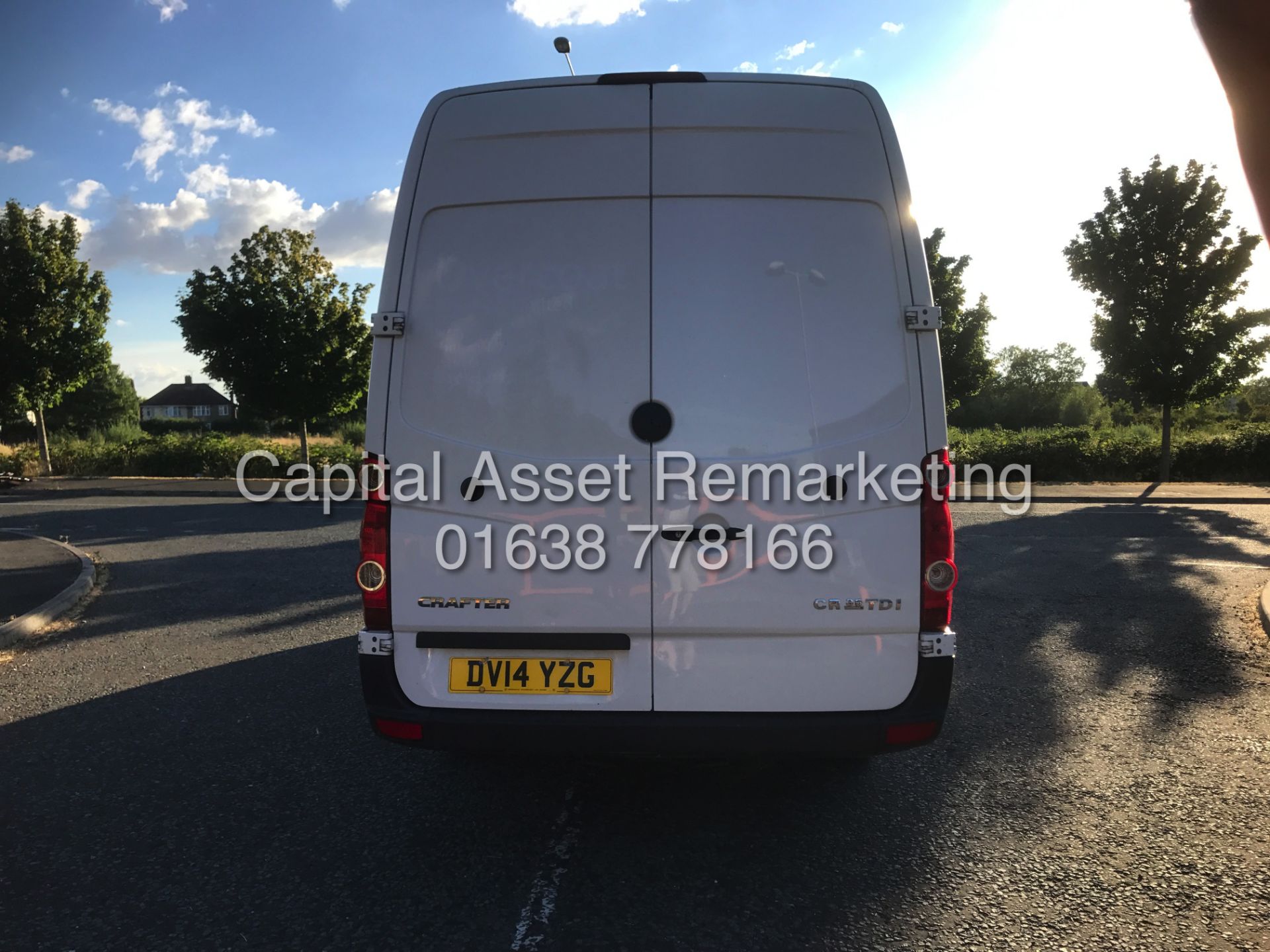 On Sale VOLKSWAGEN CRAFTER 2.0TDI "109BHP - 6 SPEED" LWB / HI TOP - 1 OWNER FROM NEW - LOW MILES - Image 9 of 17