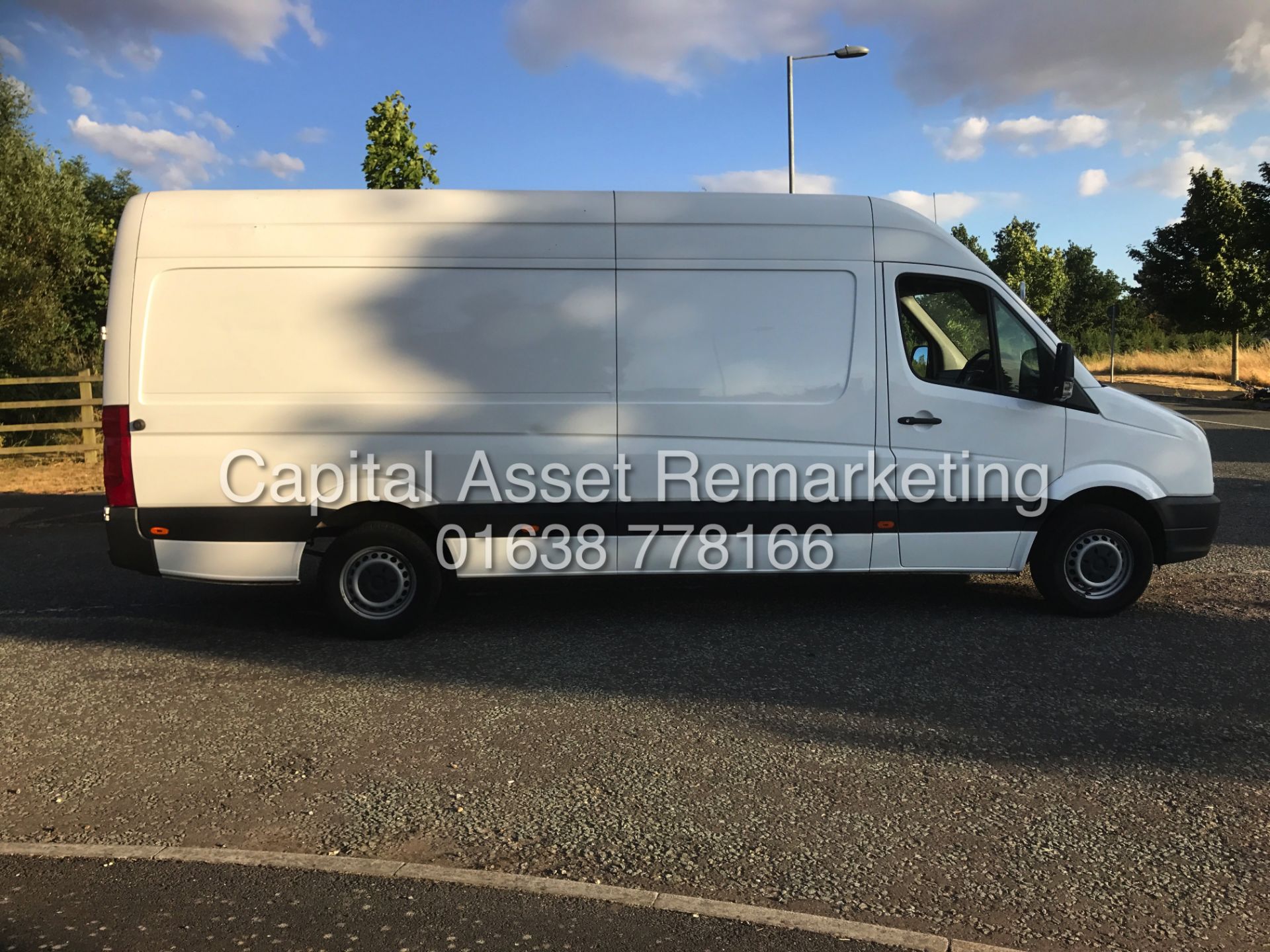 VOLKSWAGEN CRAFTER 2.0TDI LONG WHEEL BASE 4.2 MTR HIGH TOP - 2014 REG - 1 OWNER - SERVICE HISTORY - Bild 16 aus 18