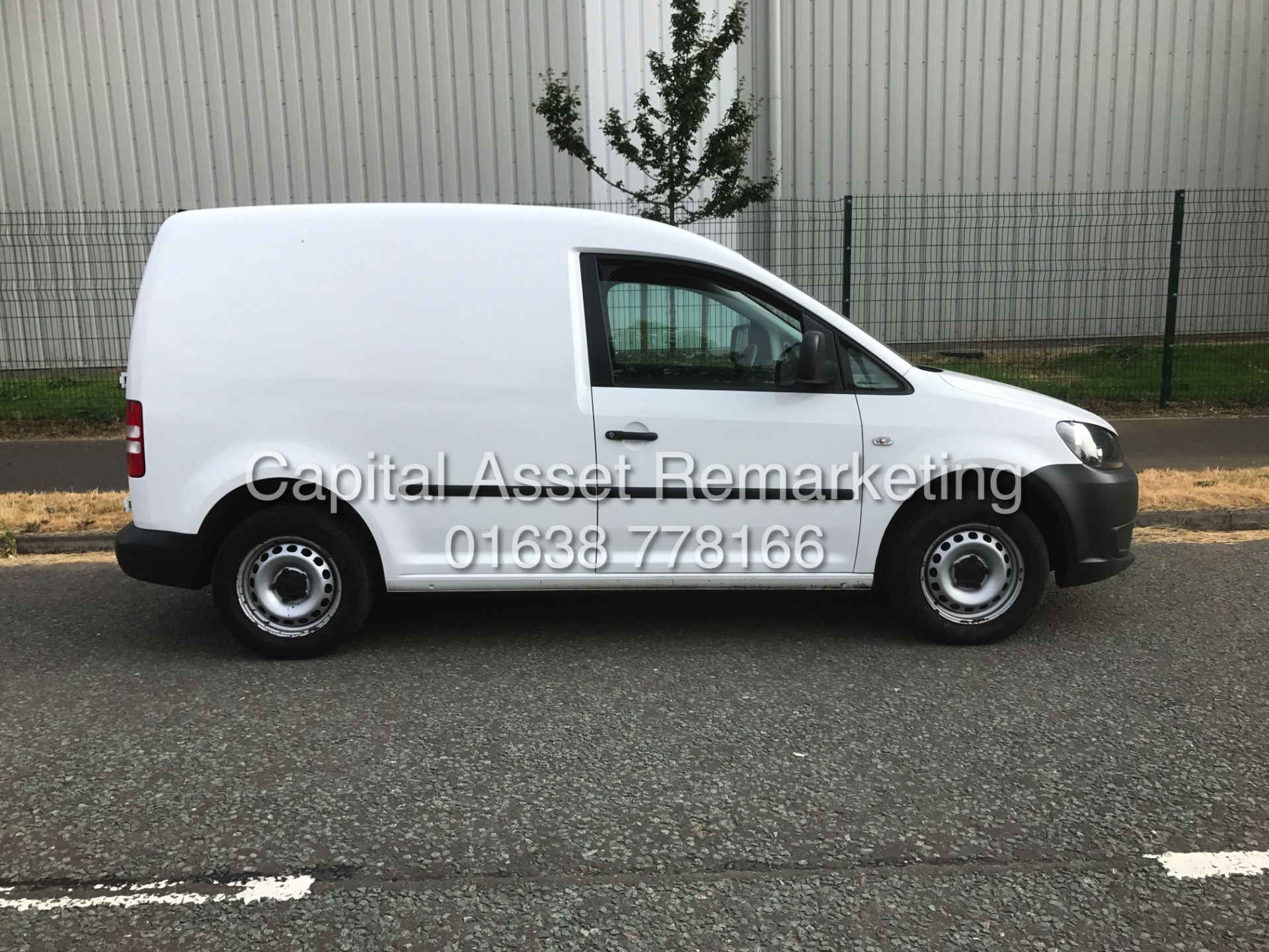 VOLKSWAGEN CADDY C20 1.6TDI "102BHP" 1 OWNER (2015 MODEL) AIR CON - ELEC PACK - SIDE LOADING DOOR - Bild 6 aus 18