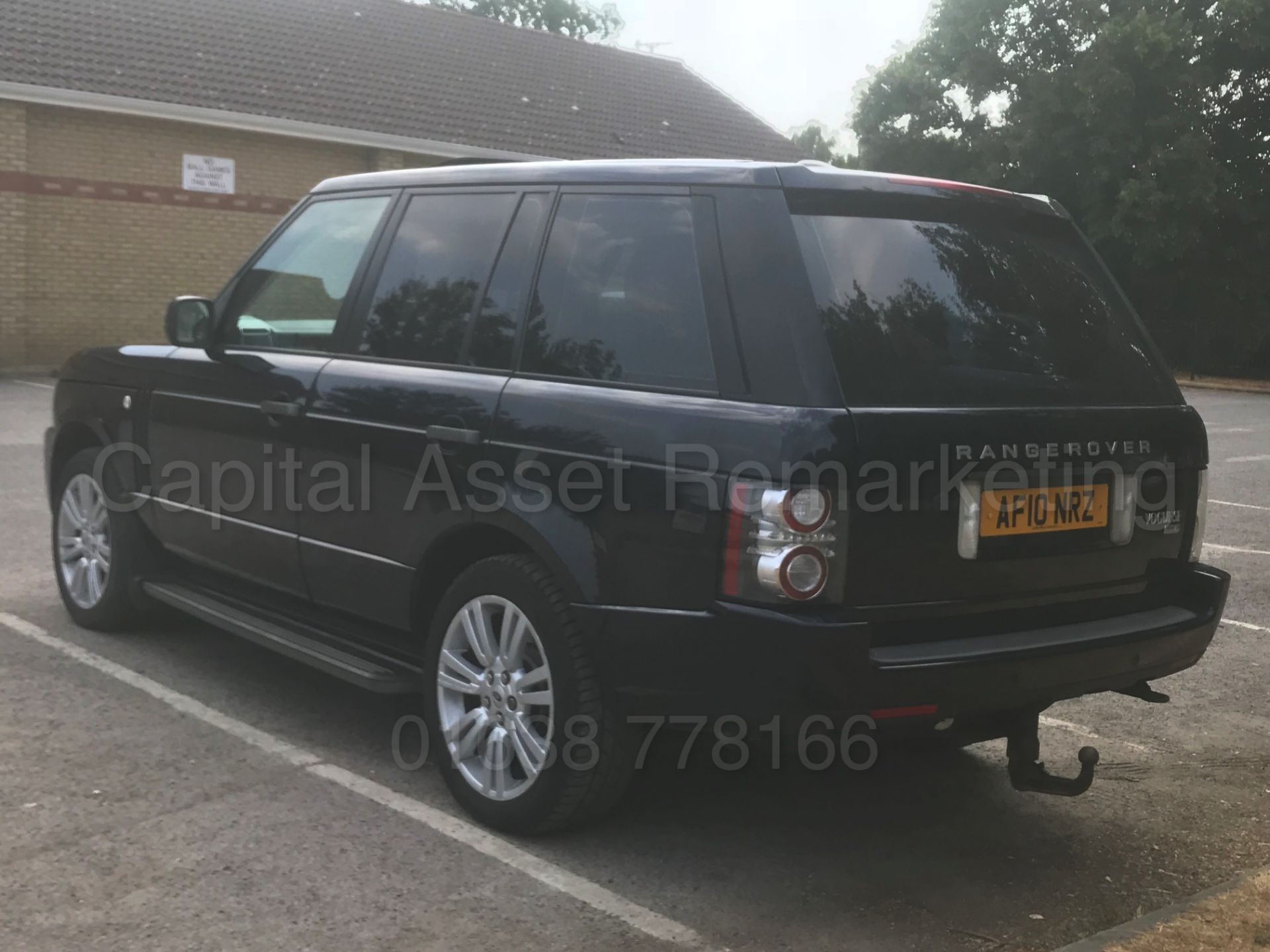(On Sale) RANGE ROVER VOGUE **SE EDITION** (2010 - FACELIFT EDITION) 'TDV8 - 268 BHP - AUTO' **WOW** - Image 8 of 62