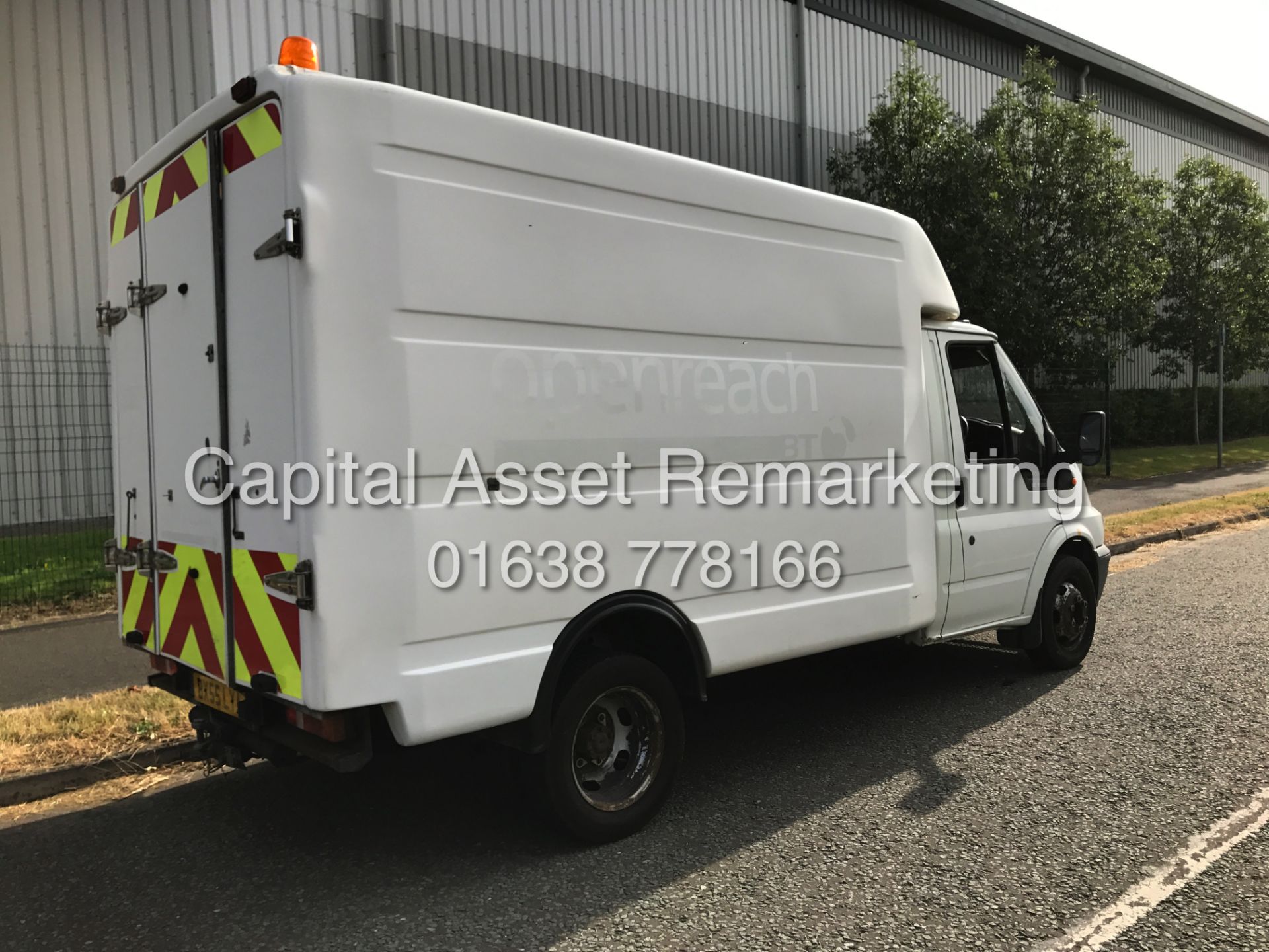 On Sale FORD TRANSIT 2.4TDCI T350 LUTON / BOX VAN (2006 MODEL) 1 OWNER -ONLY 98K FROM NEW - Image 5 of 10