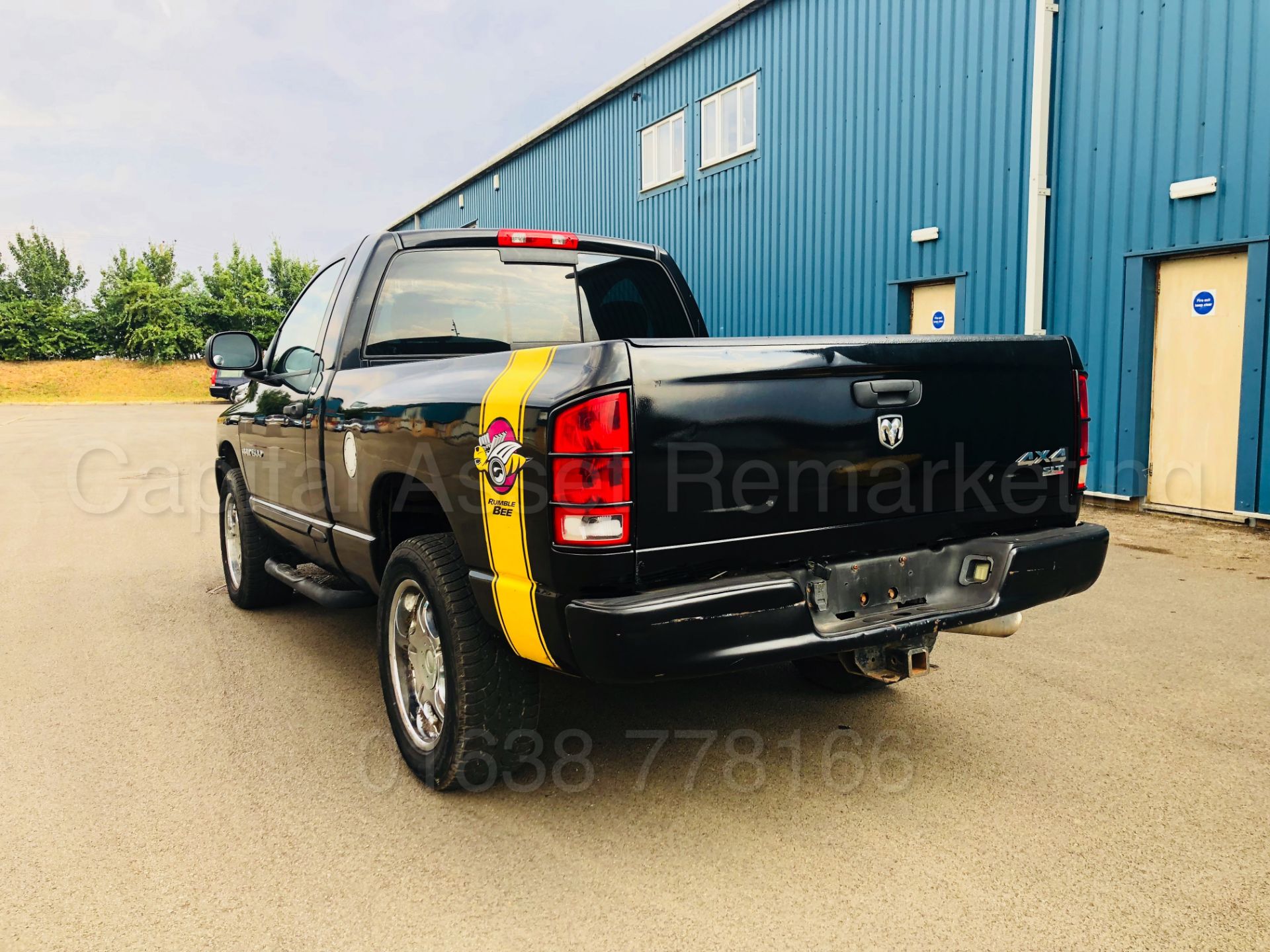 DODGE RAM 5.7 HEMI MAGNUM 2005 RUMBLE BEE **SECOND SWARM**NO 5171**4X4**RARE**METALLIC BLACK** - Image 14 of 36