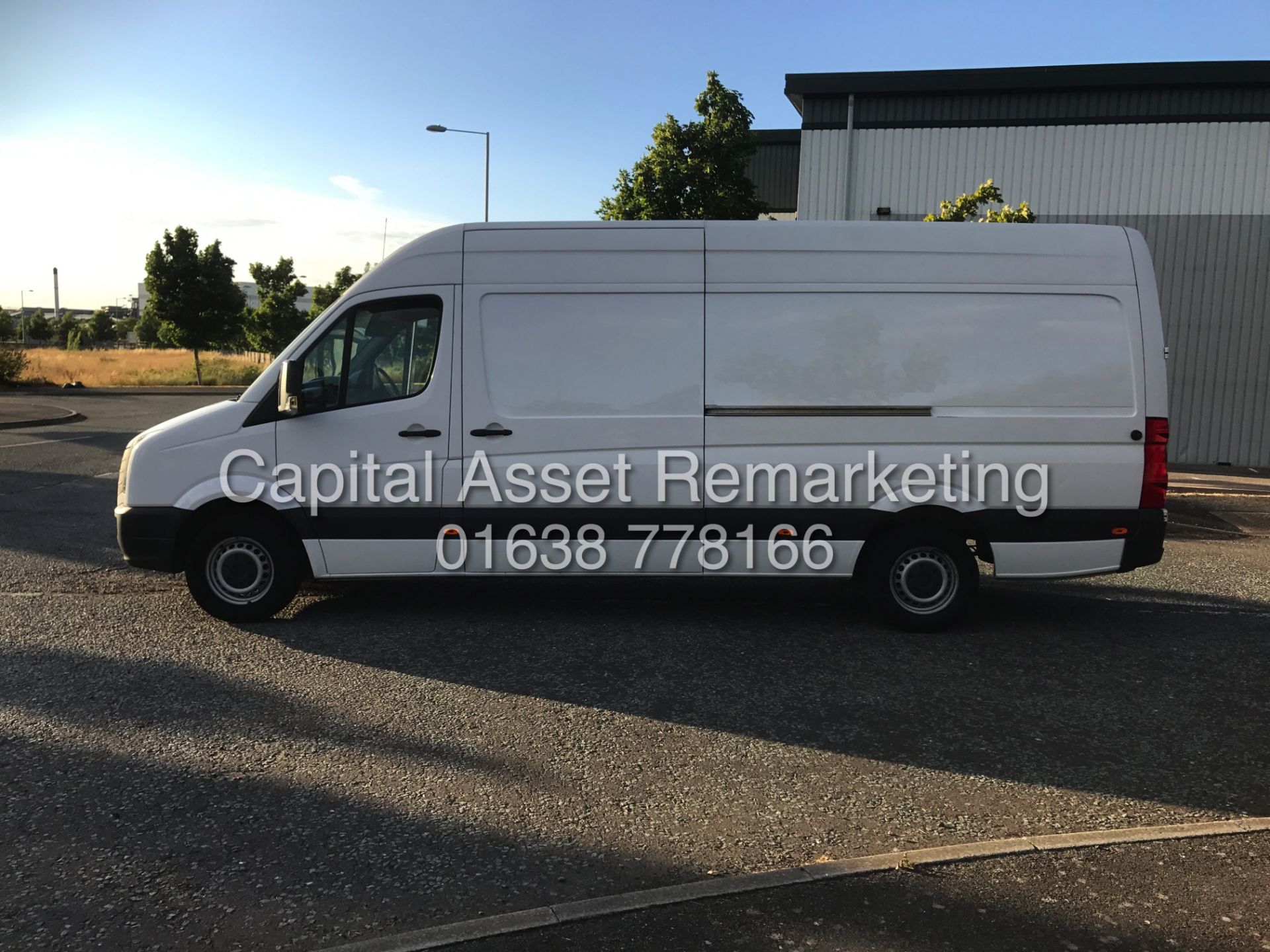 VOLKSWAGEN CRAFTER 2.0TDI LONG WHEEL BASE 4.2 MTR HIGH TOP - 2014 REG - 1 OWNER - SERVICE HISTORY - Bild 6 aus 18