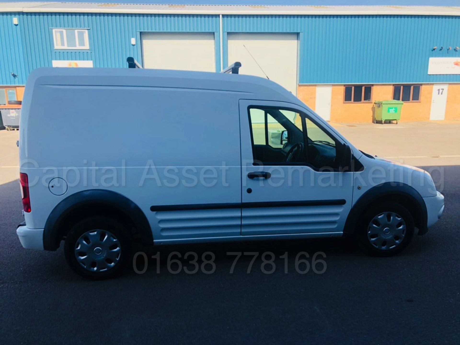 FORD TRANSIT CONNECT *TREND EDITION* 'LWB HI-ROOF' (2013) '1.8 TDCI - 90 BHP - 5 SPEED' *LOW MILES* - Bild 16 aus 26