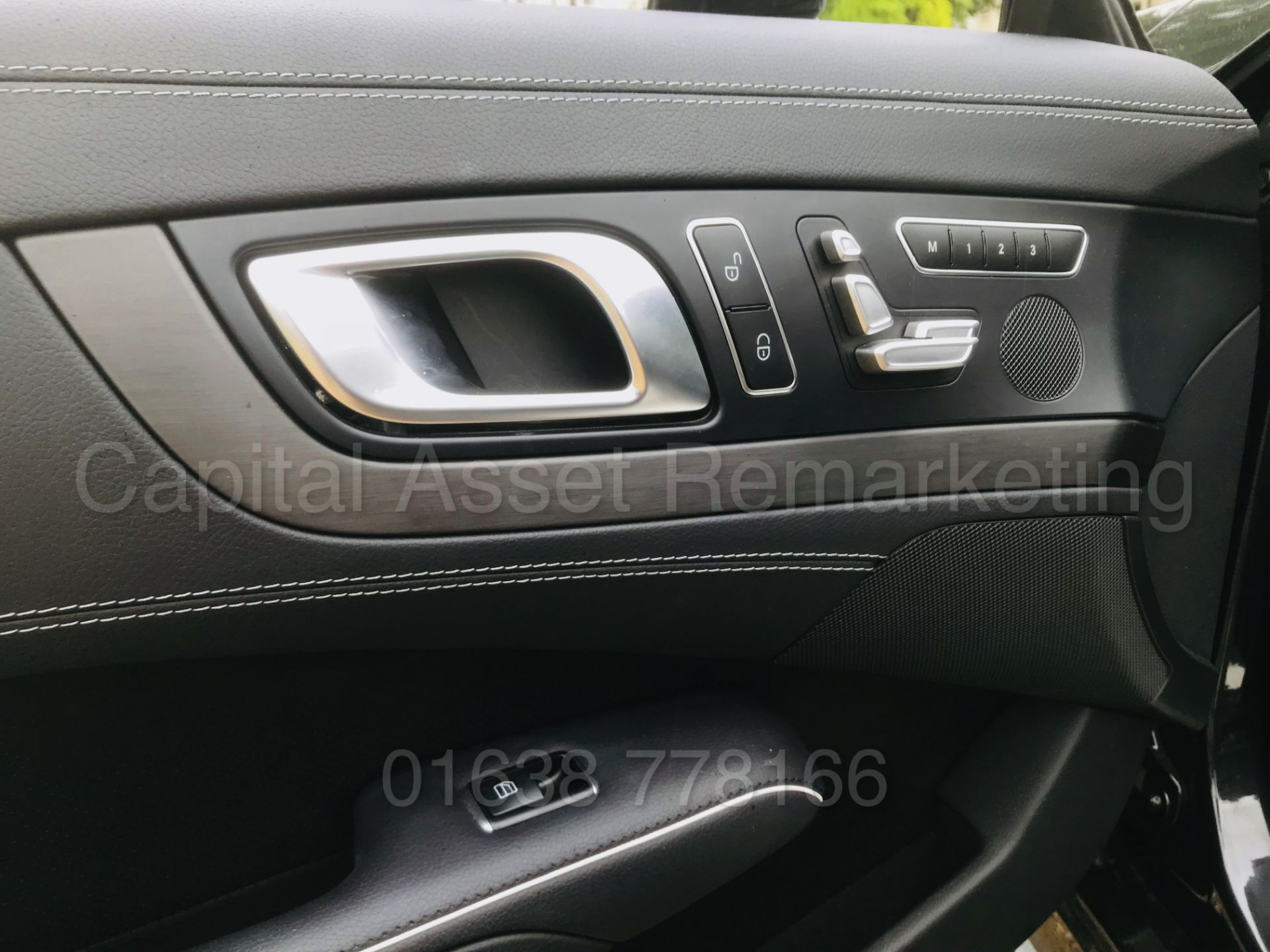 MERCEDES-BENZ SL 400 'AMG EDITION' (2018 MODEL) '3.0 V6 - 367 BHP - 9 SPEED AUTO' **MASSIVE SPEC** - Image 38 of 63