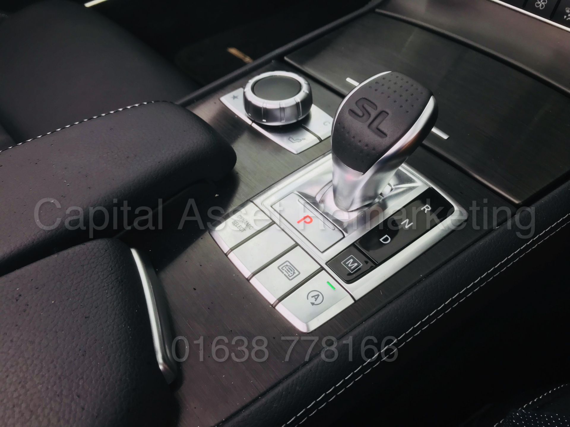MERCEDES-BENZ SL 400 'AMG EDITION' (2018 MODEL) '3.0 V6 - 367 BHP - 9 SPEED AUTO' **MASSIVE SPEC** - Image 53 of 63
