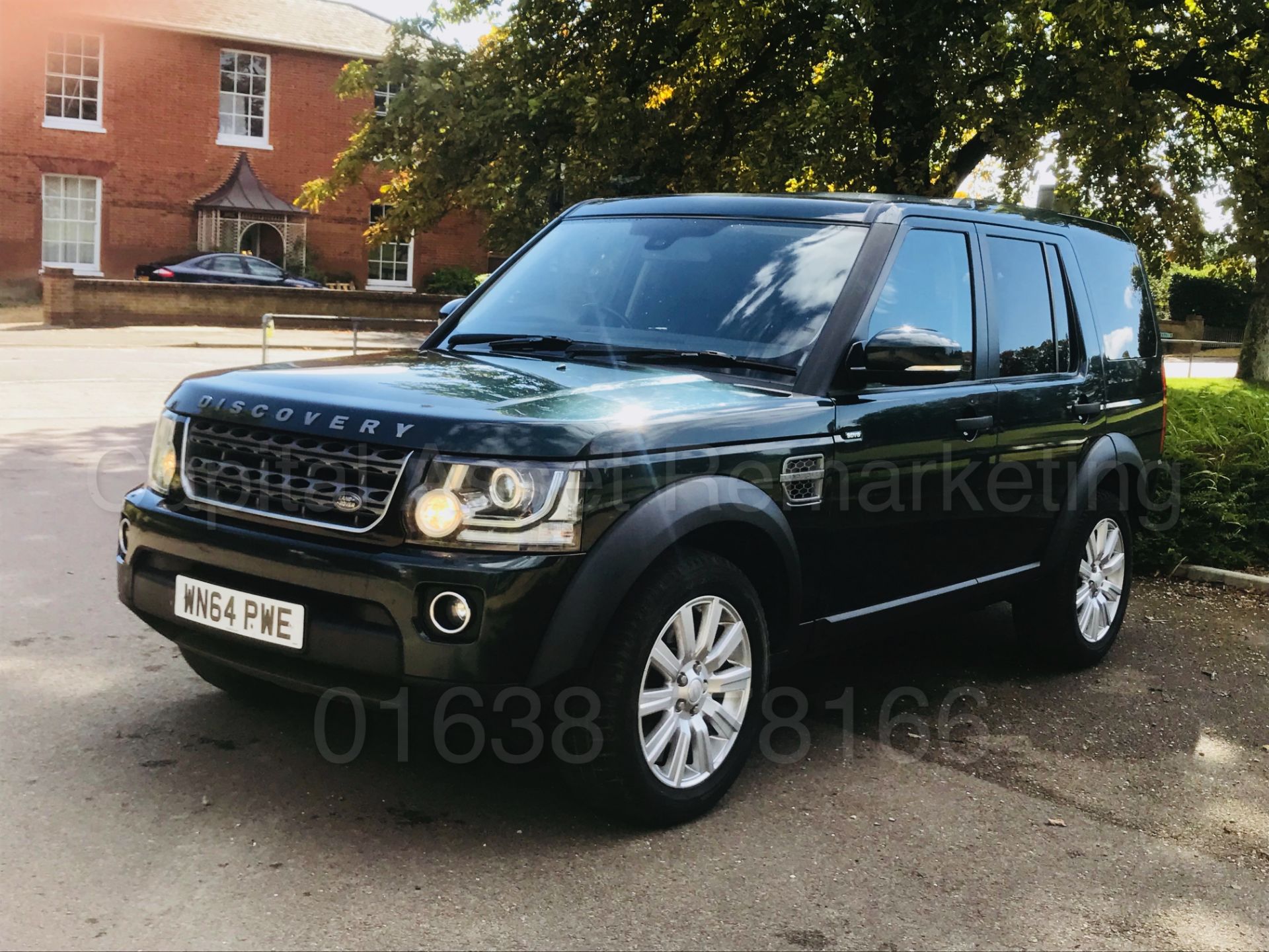 LAND ROVER DISCOVERY *XS EDITION* (2014) '3.0 SDV6 - 225 BHP- 8 SPEED AUTO' *MASSIVE SPEC* - Image 6 of 45