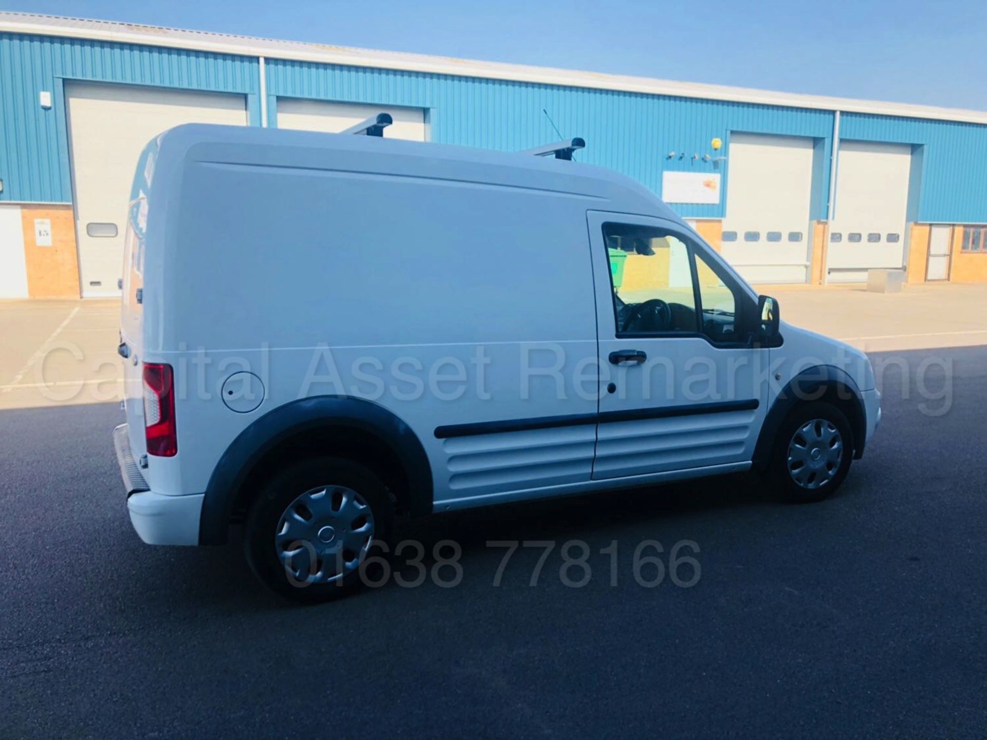 FORD TRANSIT CONNECT *TREND EDITION* 'LWB HI-ROOF' (2013) '1.8 TDCI - 90 BHP - 5 SPEED' *LOW MILES* - Bild 3 aus 26