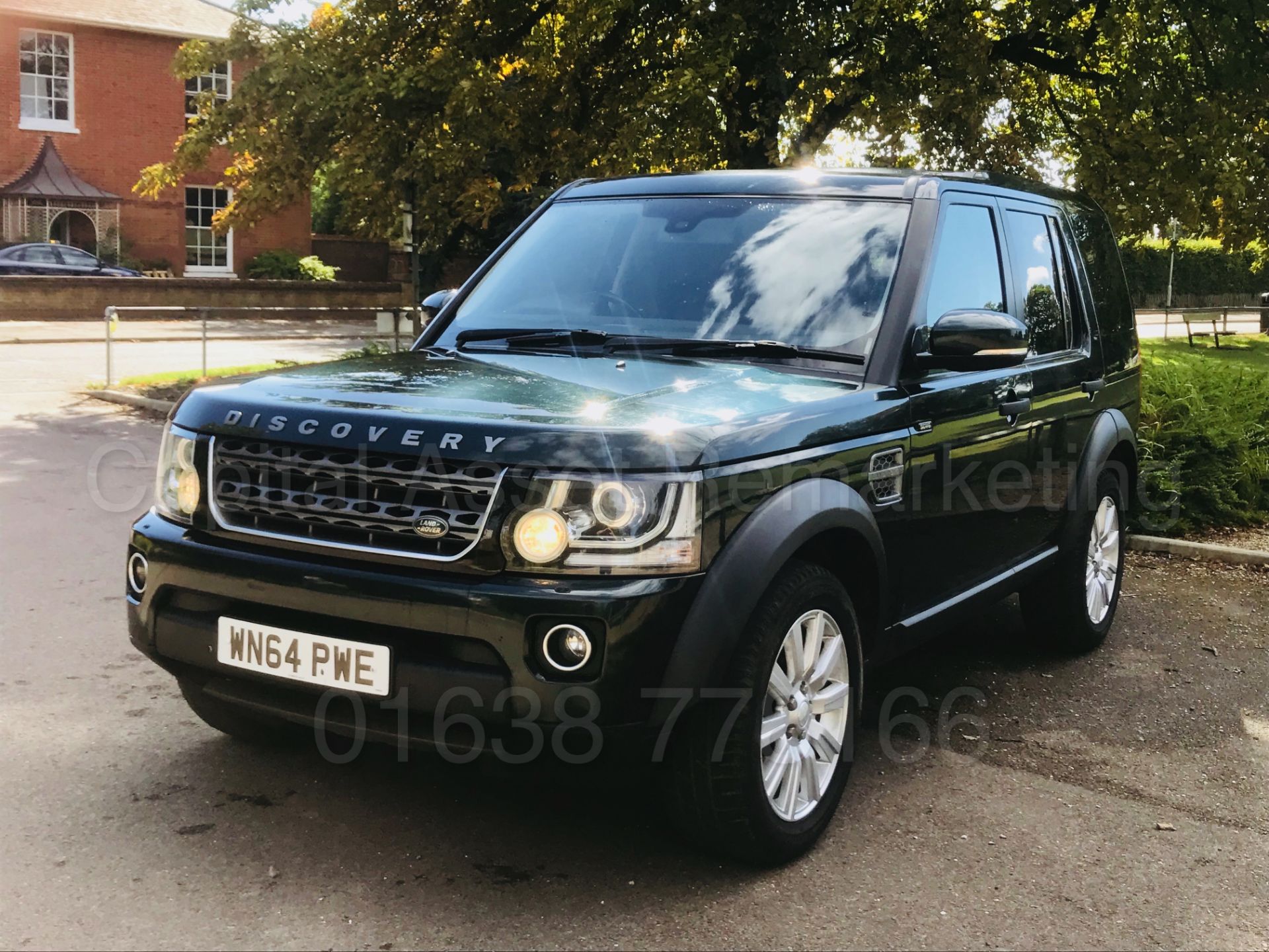 LAND ROVER DISCOVERY *XS EDITION* (2014) '3.0 SDV6 - 225 BHP- 8 SPEED AUTO' *MASSIVE SPEC* - Image 5 of 45