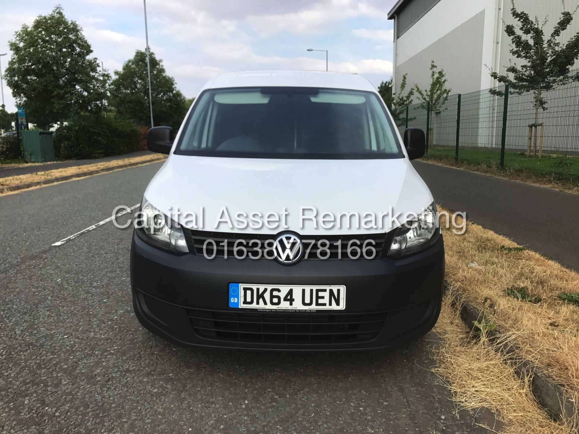 VOLKSWAGEN CADDY C20 1.6TDI "102BHP" 1 OWNER (2015 MODEL) AIR CON - ELEC PACK - SIDE LOADING DOOR - Image 3 of 18