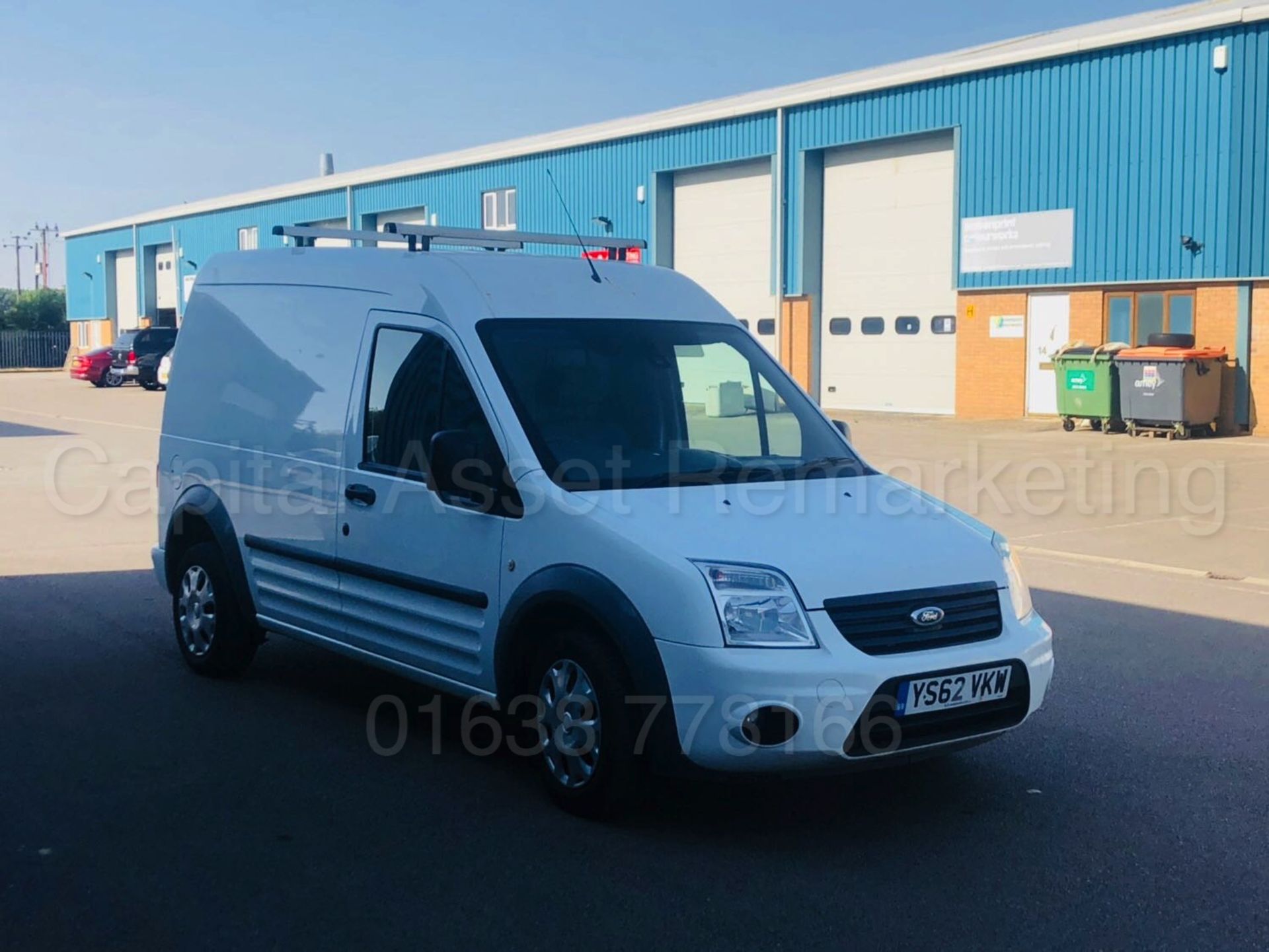 FORD TRANSIT CONNECT *TREND EDITION* 'LWB HI-ROOF' (2013) '1.8 TDCI - 90 BHP - 5 SPEED' *LOW MILES* - Bild 15 aus 26