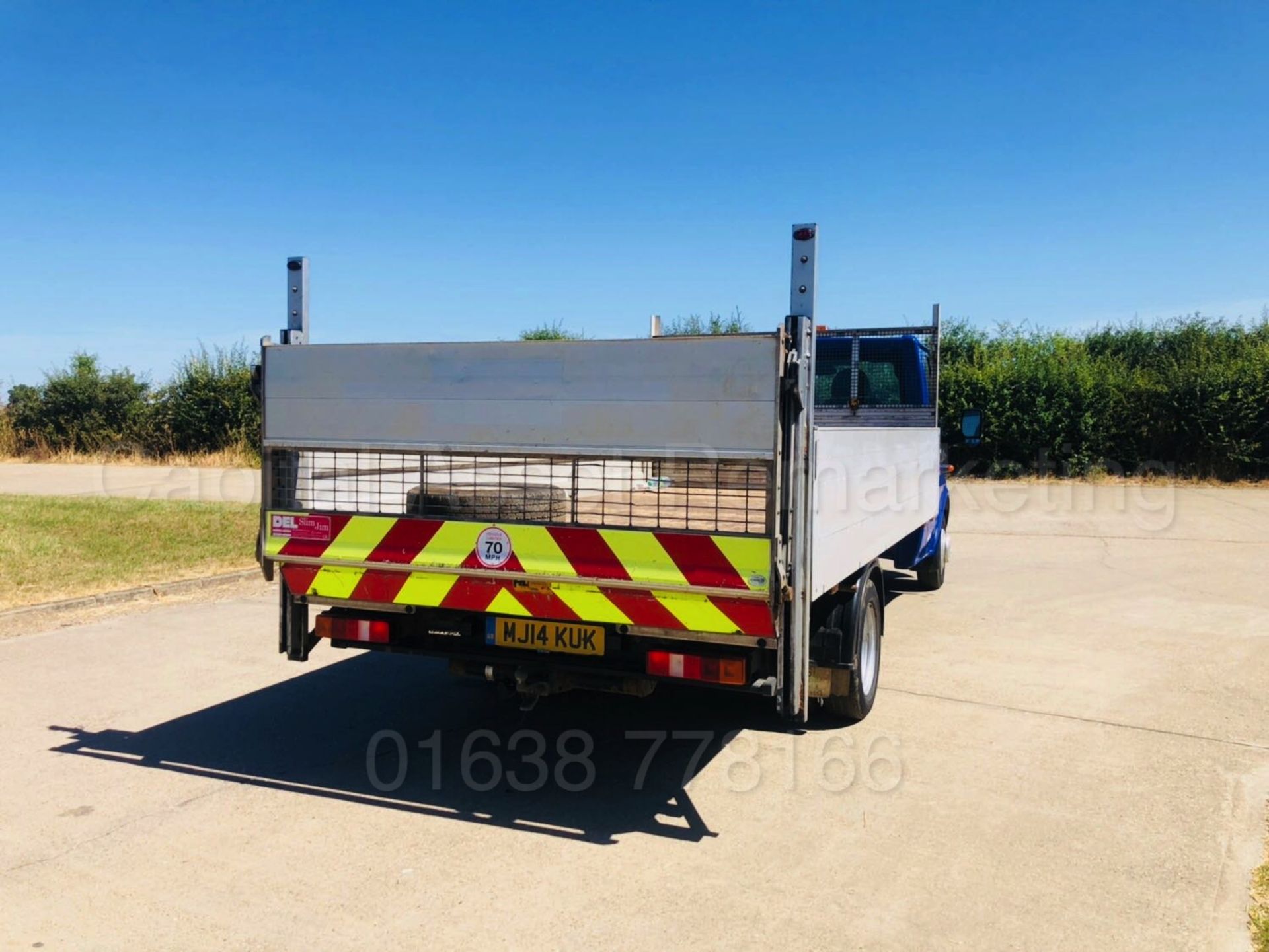 (On Sale) FORD TRANSIT 125 T350 'LWB - DROPSIDE' (2014) '2.2 TDCI - 125 BHP - 6 SPEED' **TAIL-LIFT** - Image 9 of 26