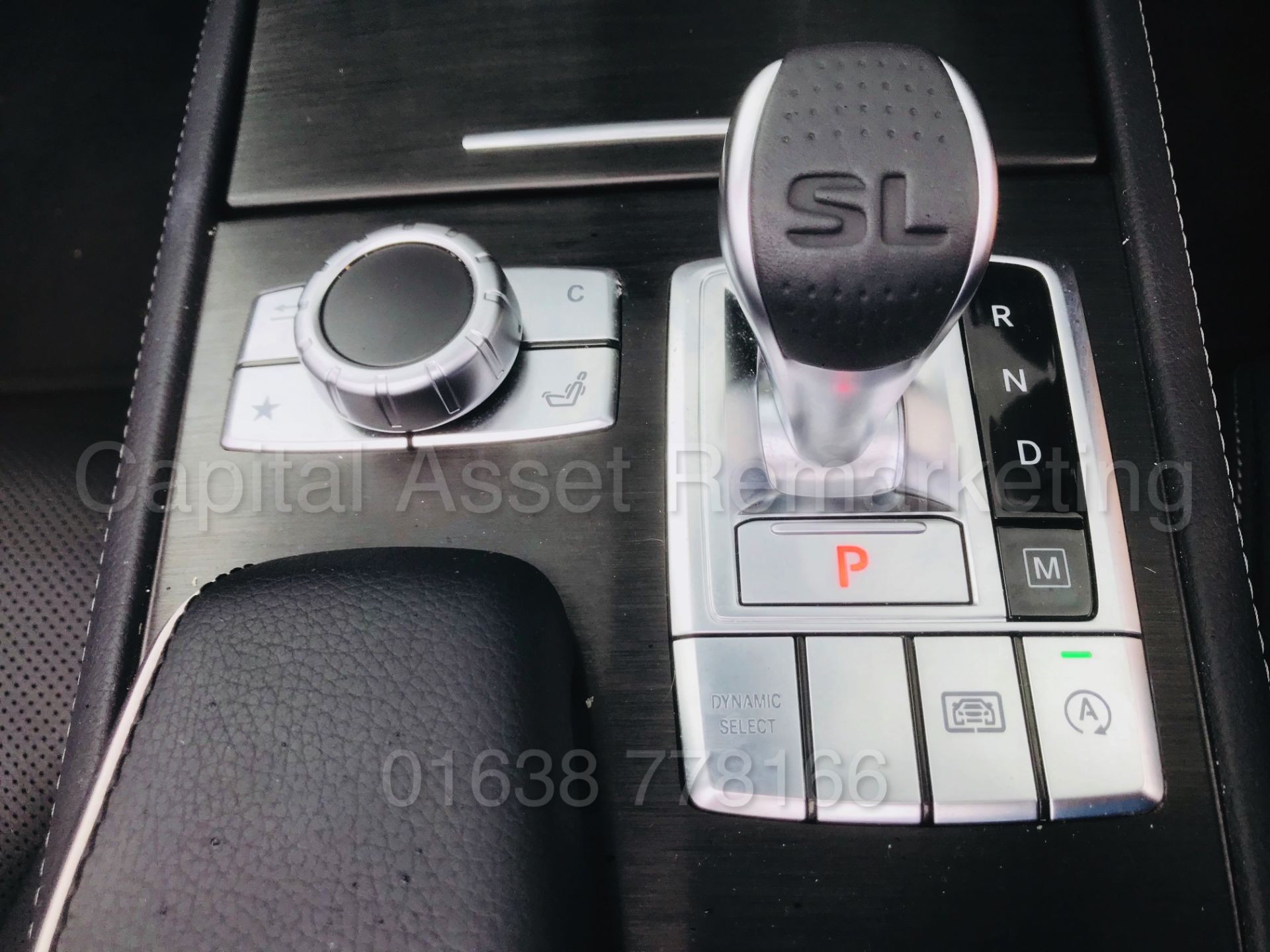 MERCEDES-BENZ SL 400 'AMG EDITION' (2018 MODEL) '3.0 V6 - 367 BHP - 9 SPEED AUTO' **MASSIVE SPEC** - Bild 52 aus 63