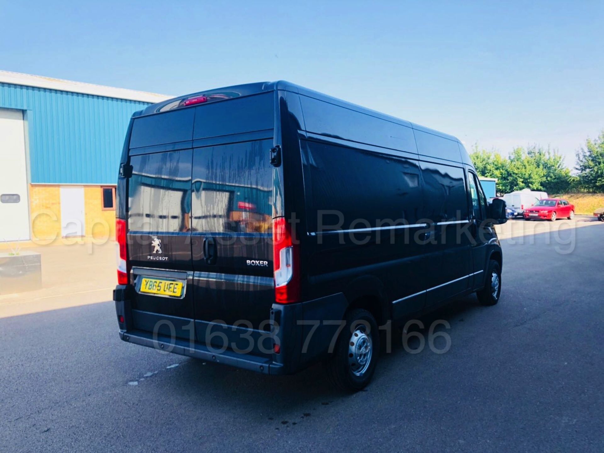 PEUGEOT BOXER 'LWB HI-ROOF' (2016 MODEL) '2.2 HDI - 130 BHP - 6 SPEED' **PROFESSIONAL** (SAT NAV) - Image 7 of 27