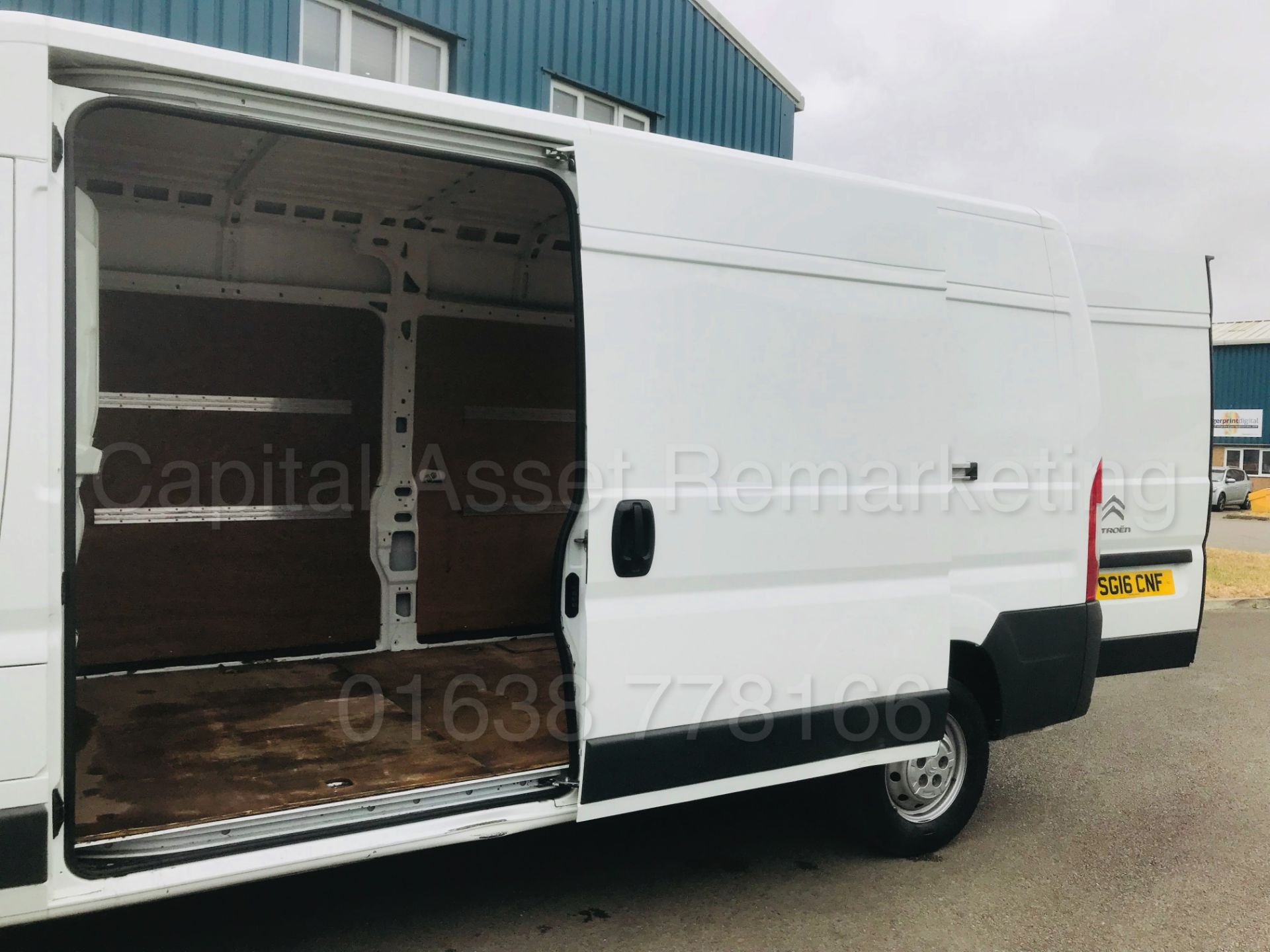 CITROEN RELAY 35 'LWB HI-ROOF' PANEL VAN (2016) '2.2 HDI - 130 BHP - 6 SPEED' **ENTERPRISE EDITION** - Image 21 of 38