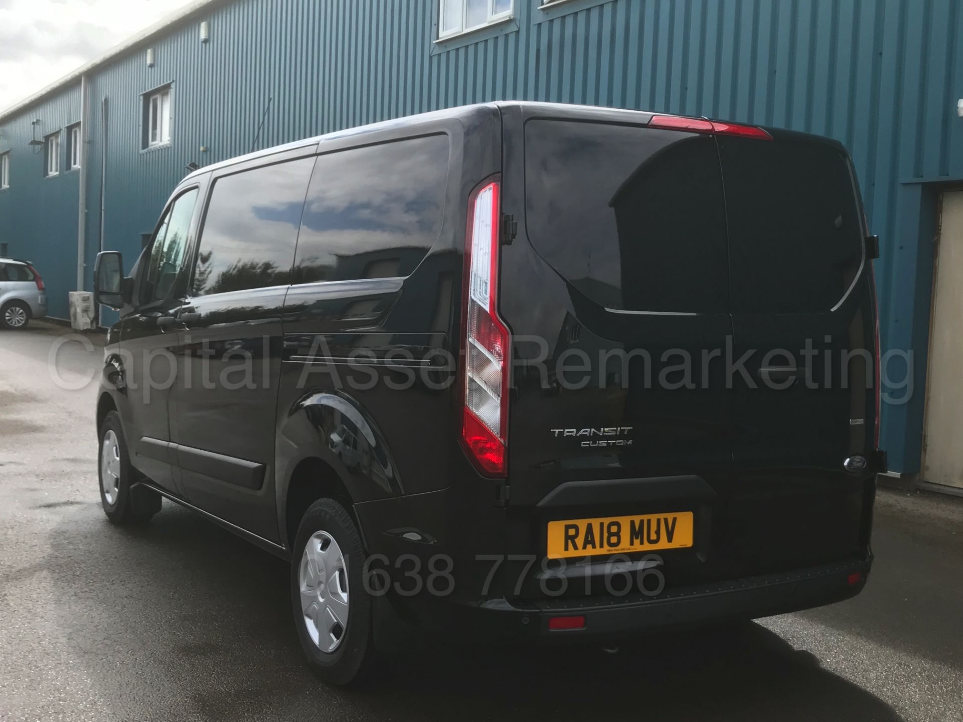 FORD TRANSIT CUSTOM *TREND EDITION* (2018 - ALL NEW MODEL) '2.0 TDCI - 6 SPEED' *DELIVERY MILEAGE* - Bild 9 aus 49