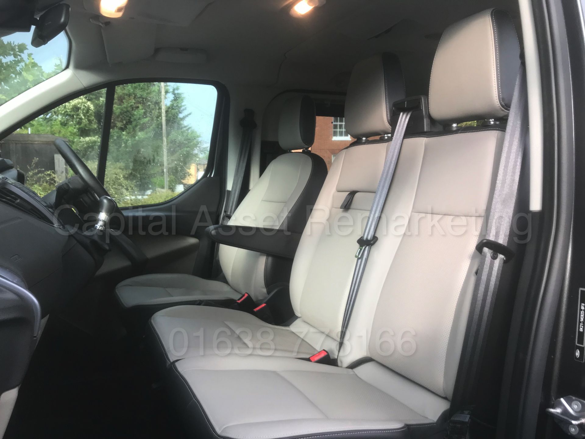 FORD TRANSIT 'TOURNEO' *TITANIUM EDITION* (2018) *9 SEATER MPV* '2.0 TDCI - 6 SPEED' *LOW MILES* - Image 29 of 62