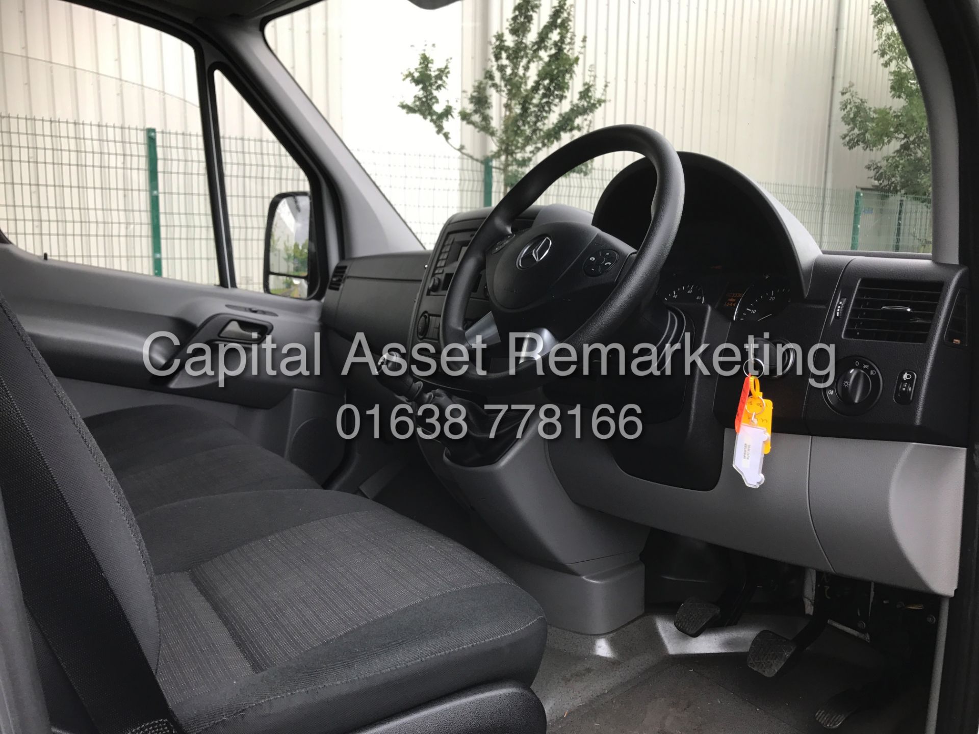 MERCEDES SPRINTER 314CDI "140BHP - 6 SPEED" LEB / HI TOP (17 REG NEW SHAPE) CRUISE - 1 OWNER *LOOK* - Image 6 of 12