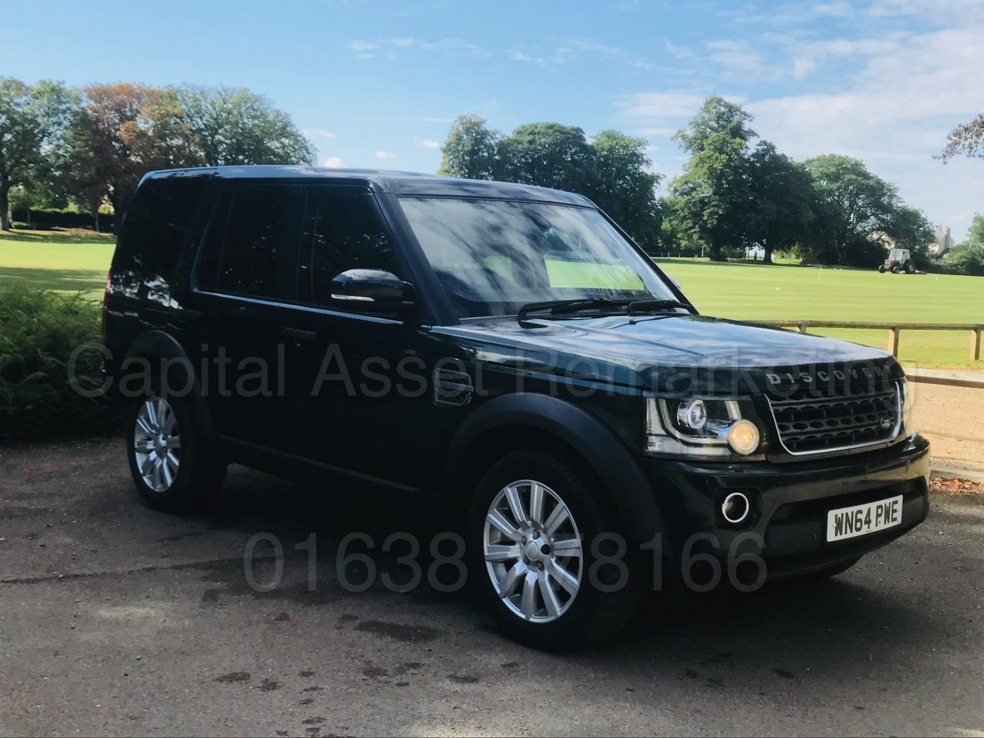 LAND ROVER DISCOVERY *XS EDITION* (2014) '3.0 SDV6 - 225 BHP- 8 SPEED AUTO' *MASSIVE SPEC* (1 OWNER) - Bild 2 aus 45