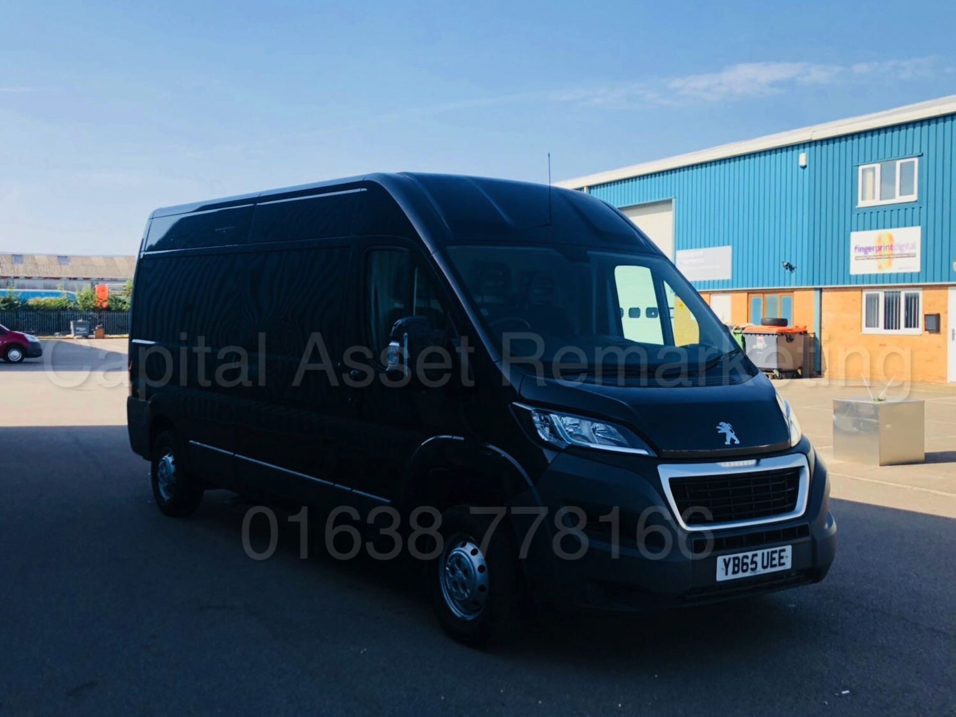 PEUGEOT BOXER 'LWB HI-ROOF' (2016 MODEL) '2.2 HDI - 130 BHP - 6 SPEED' **PROFESSIONAL** (SAT NAV) - Bild 9 aus 27