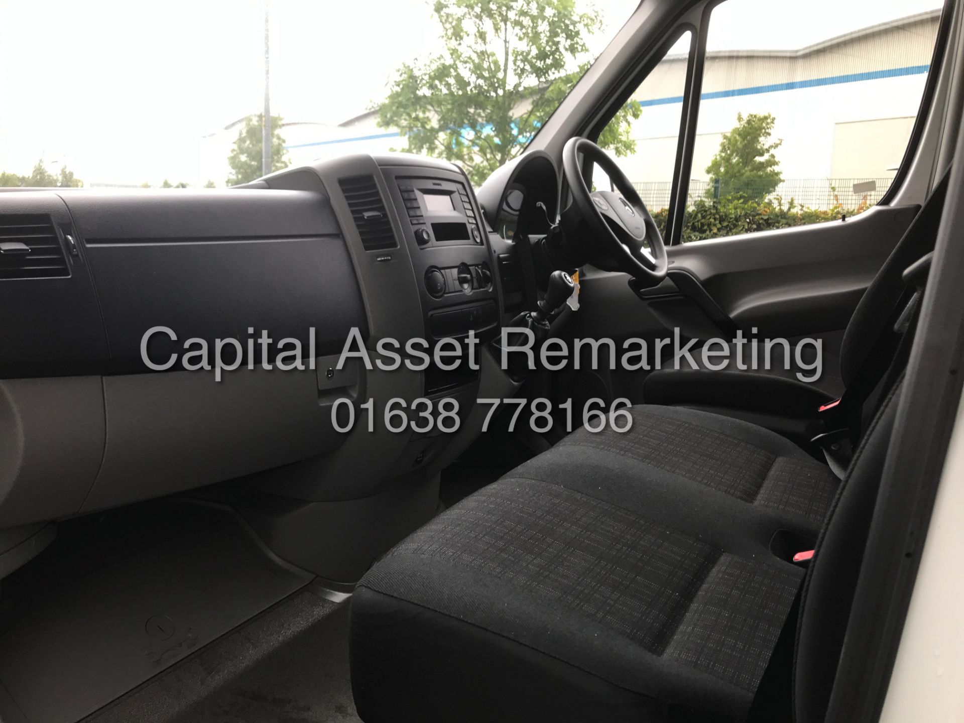 MERCEDES SPRINTER 314CDI "140BHP - 6 SPEED" LEB / HI TOP (17 REG NEW SHAPE) CRUISE - 1 OWNER *LOOK* - Image 11 of 12