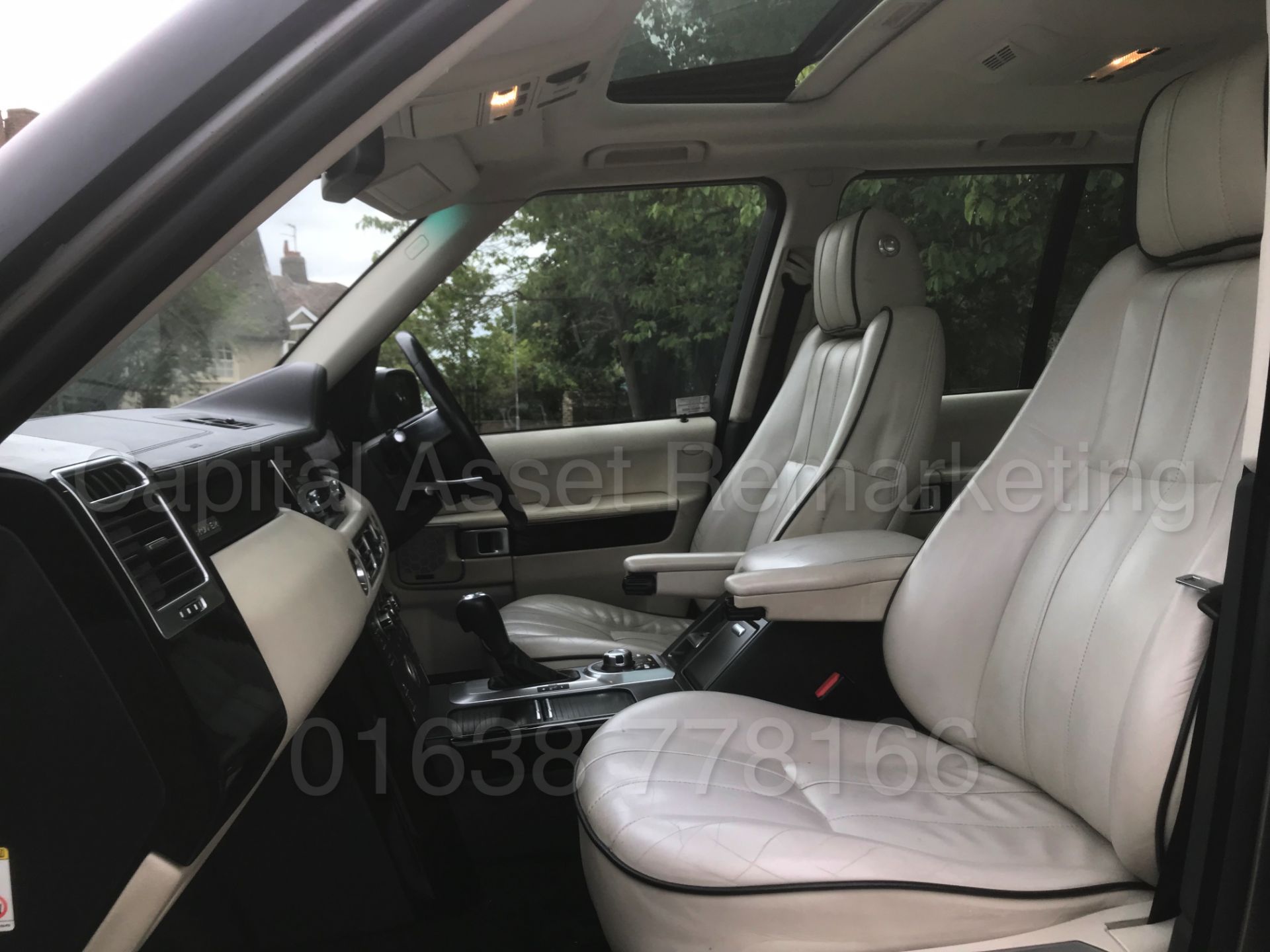 RANGE ROVER VOGUE (2009 - FACELIFT EDITION) '3.6 TDV8 - 268 BHP - AUTO' **ULTIMATE SPEC** (NO VAT) - Bild 26 aus 49