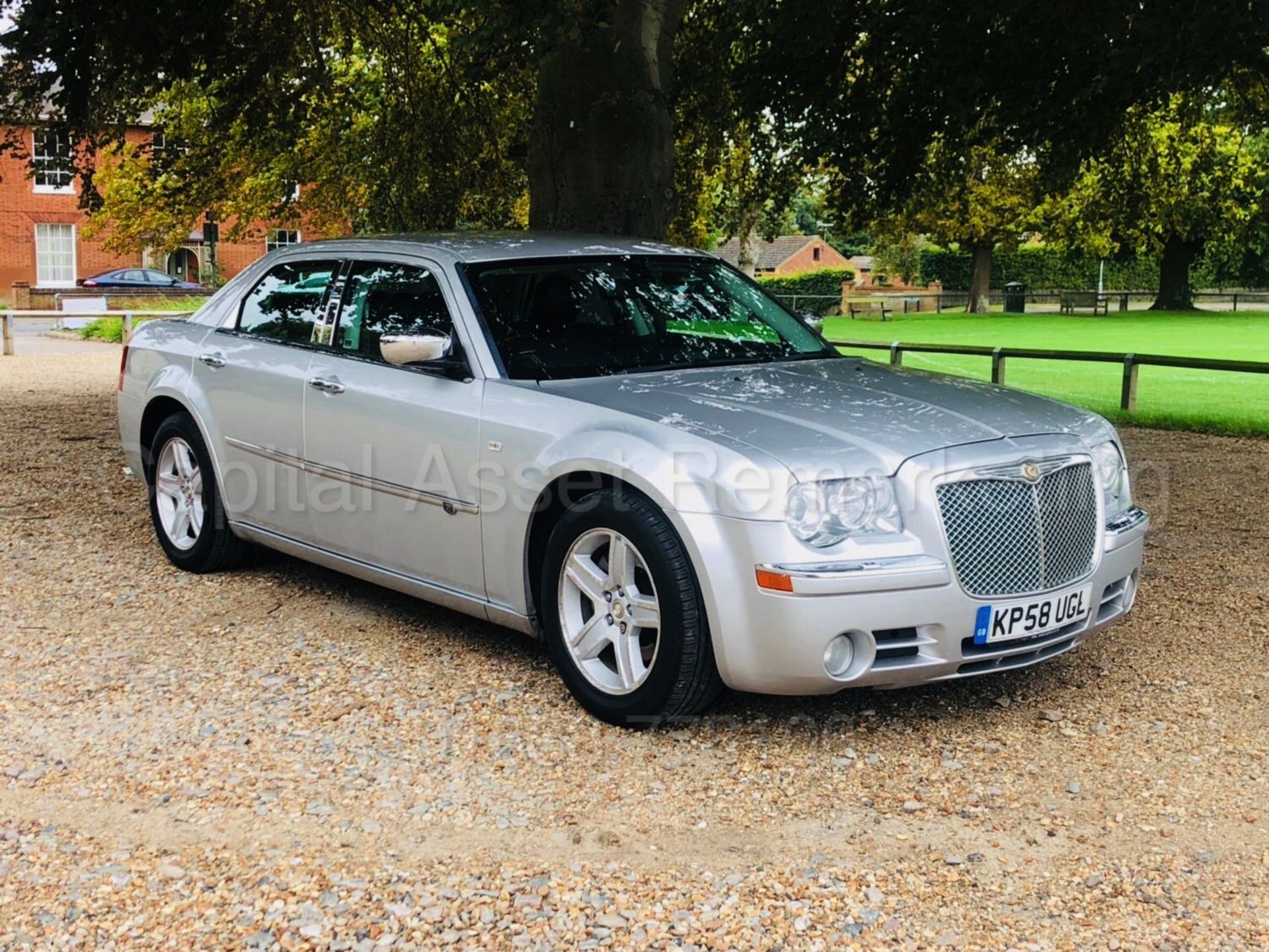 CHRYSLER 300-C *LUXURY EDITION* (2009 MODEL) '3.0 D - 218 BHP - AUTO' *LEATHER - SAT NAV* (NO VAT)