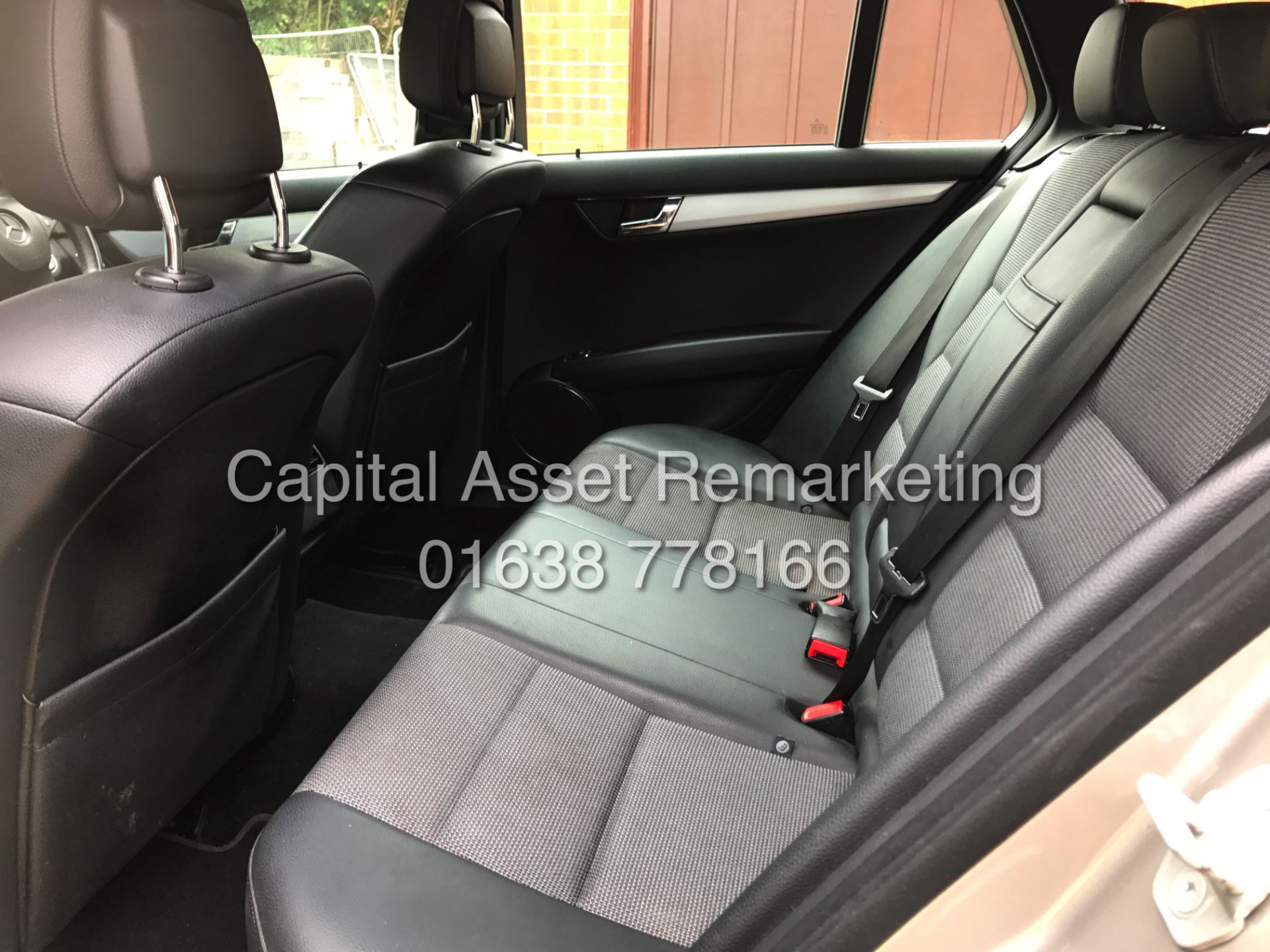 MERCEDES C220CDI "AMG SPORT" ESTATE - CLIMATE - AIR CON - LEATHER - TOP SPEC - Image 18 of 20