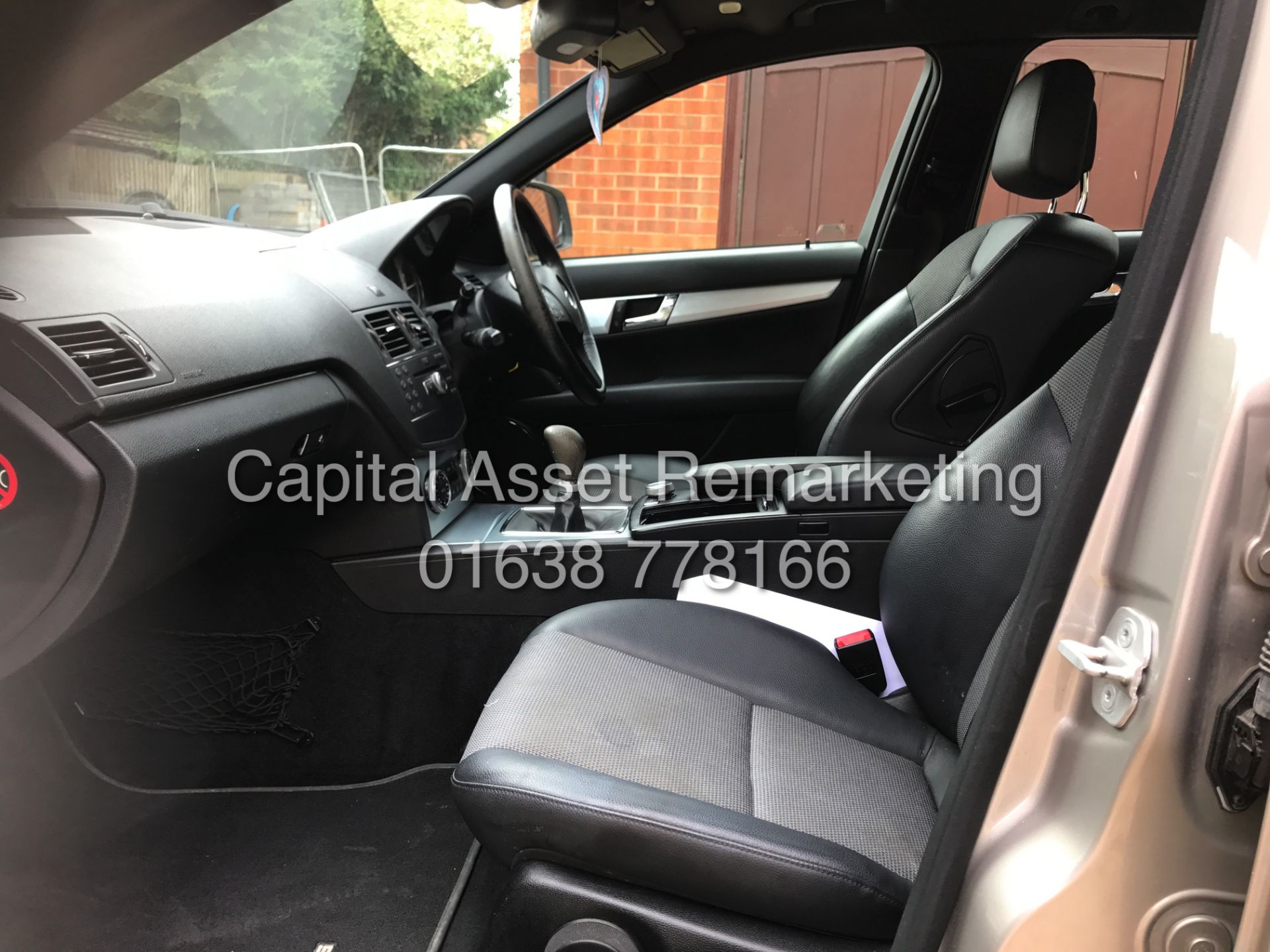 MERCEDES C220CDI "AMG SPORT" ESTATE - CLIMATE - AIR CON - LEATHER - TOP SPEC - Image 12 of 20