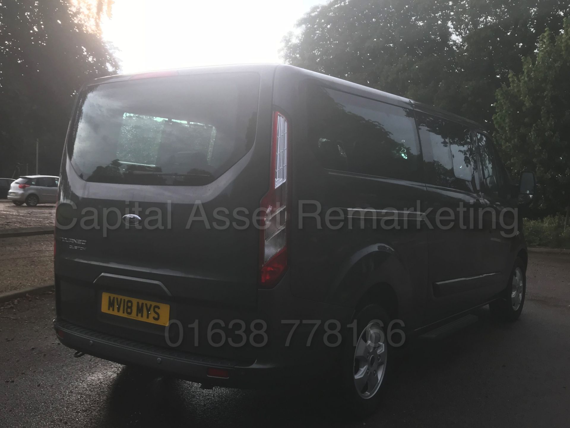 FORD TRANSIT 'TOURNEO' *TITANIUM EDITION* (2018) *9 SEATER MPV* '2.0 TDCI - 6 SPEED' *LOW MILES* - Image 11 of 62